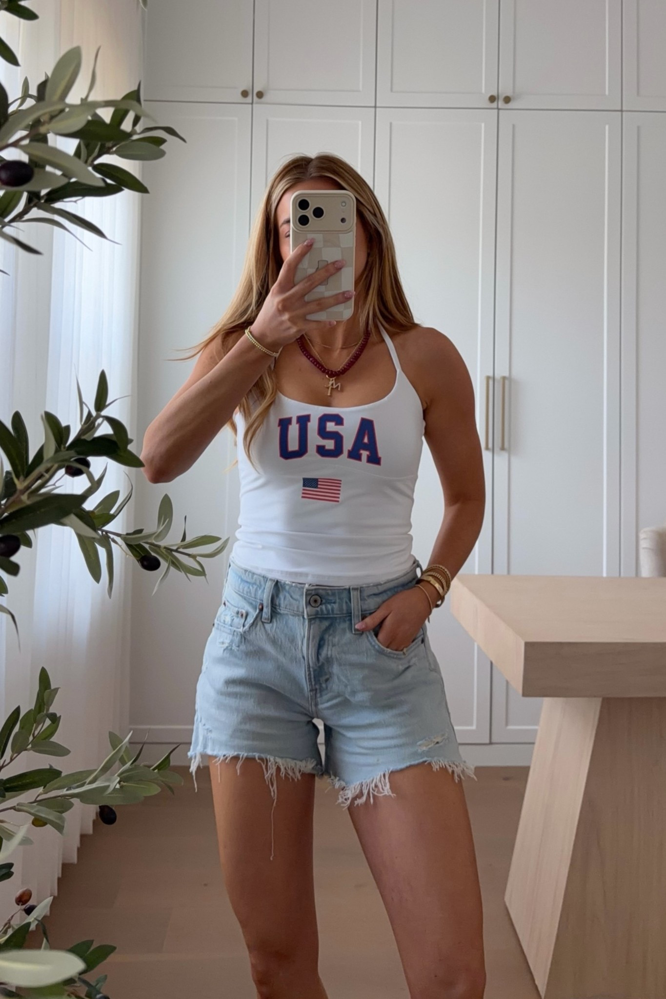 halter top: xs // shorts: 25 // easy july 4th outfit idea!