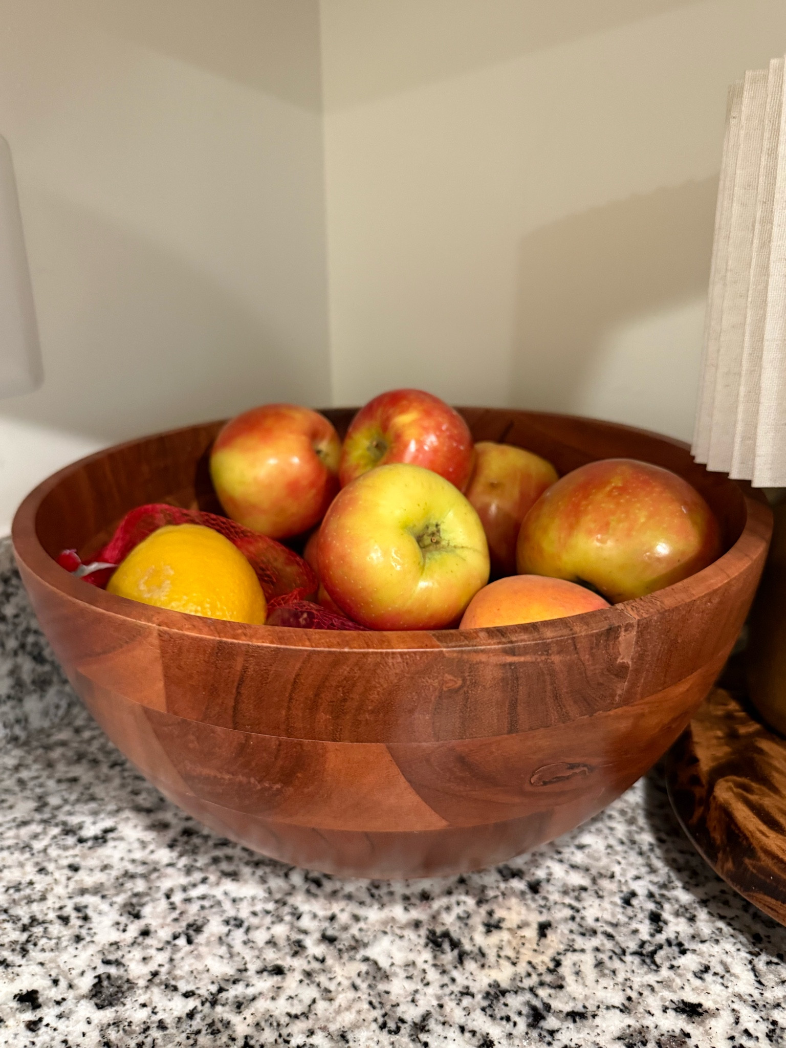 Great to use as a mixing bowl or for decoration as a fruit bowl 

#LTKFindsUnder50 #LTKU