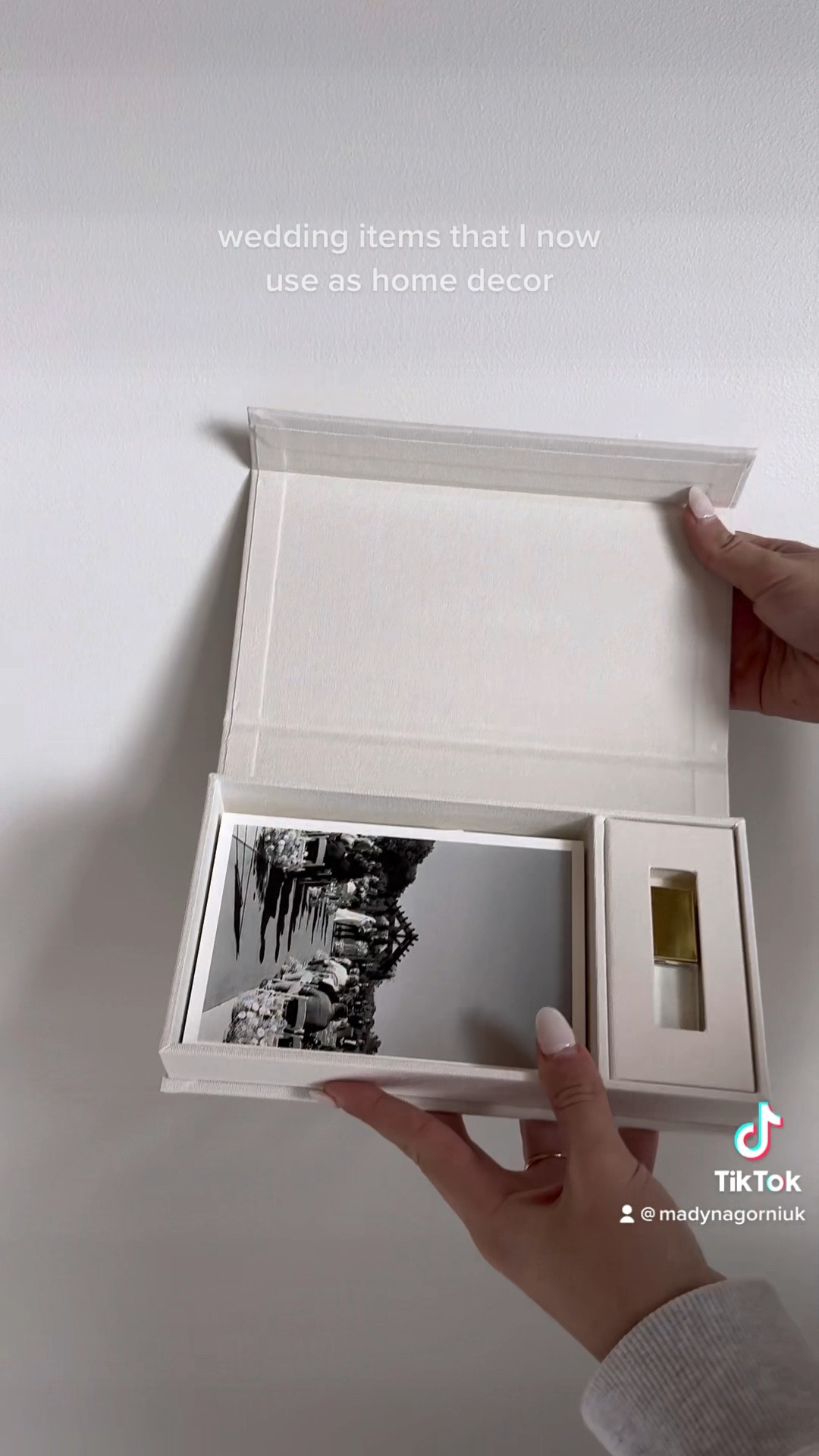 vow books & photo prints with linen box🫶🏻🕊️

#LTKunder50 #LTKwedding #LTKsalealert