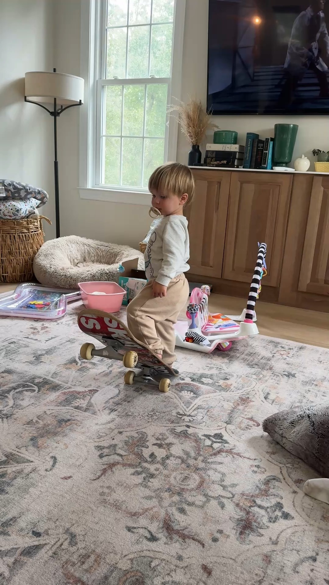 Ruggggg

#LTKFamily #LTKHome