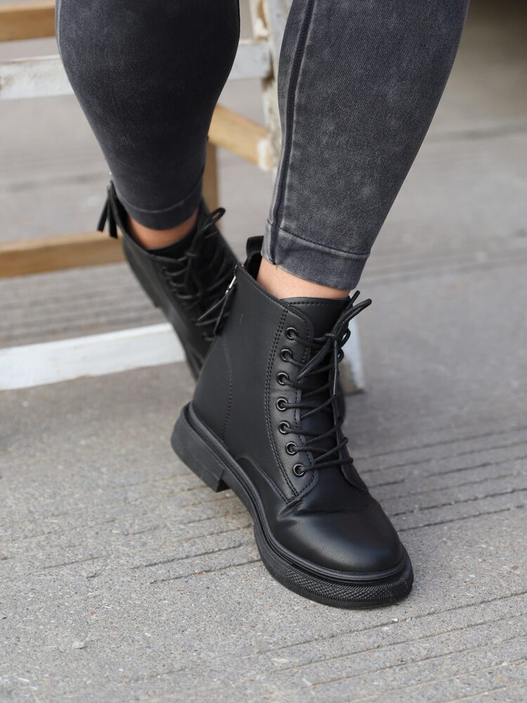 Minimalist Back Zipper Lace Up Decor Combat Boots | SHEIN