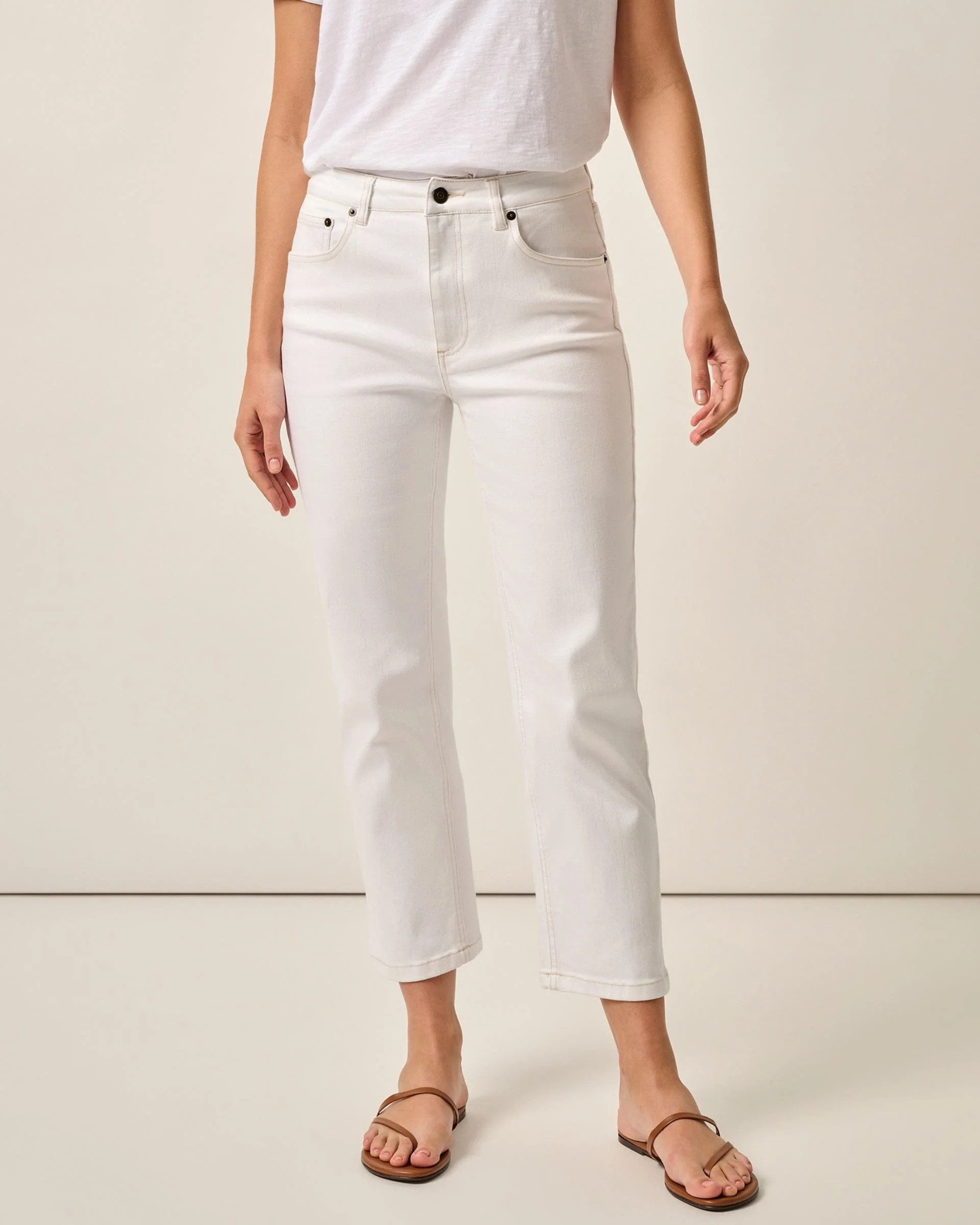 Savanah Light Everyday Wash Jean | johnnie O