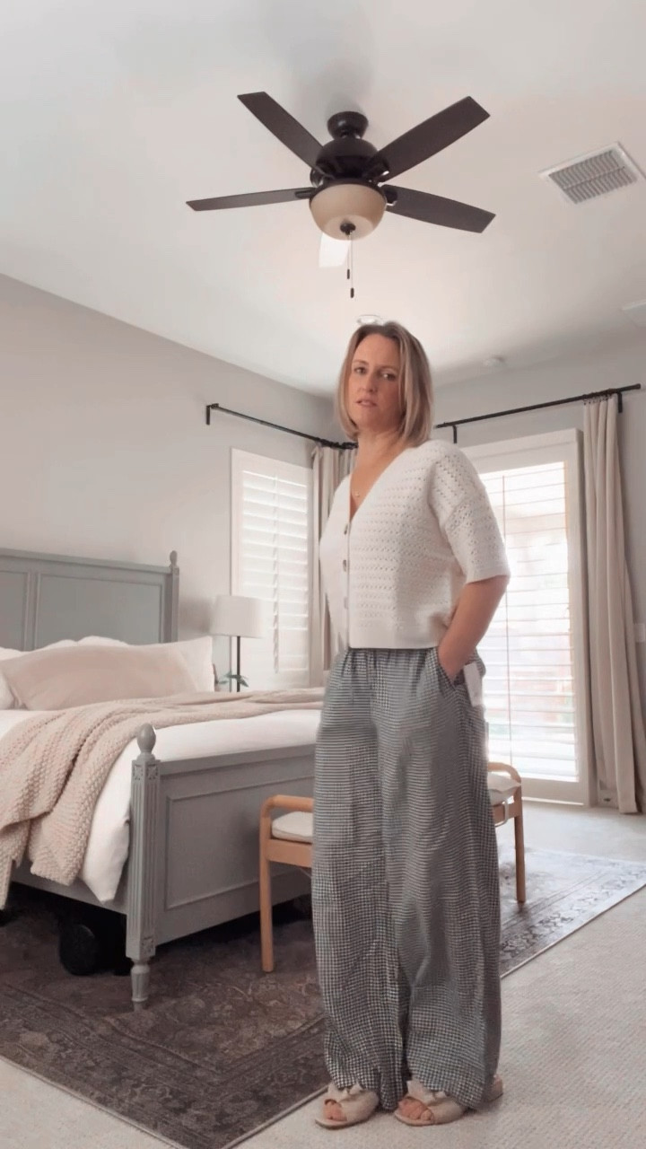 Linen pants in a bunch of prints and colors! These are so comfy, but size down! I’m wearing a medium, and just reordered a small. 