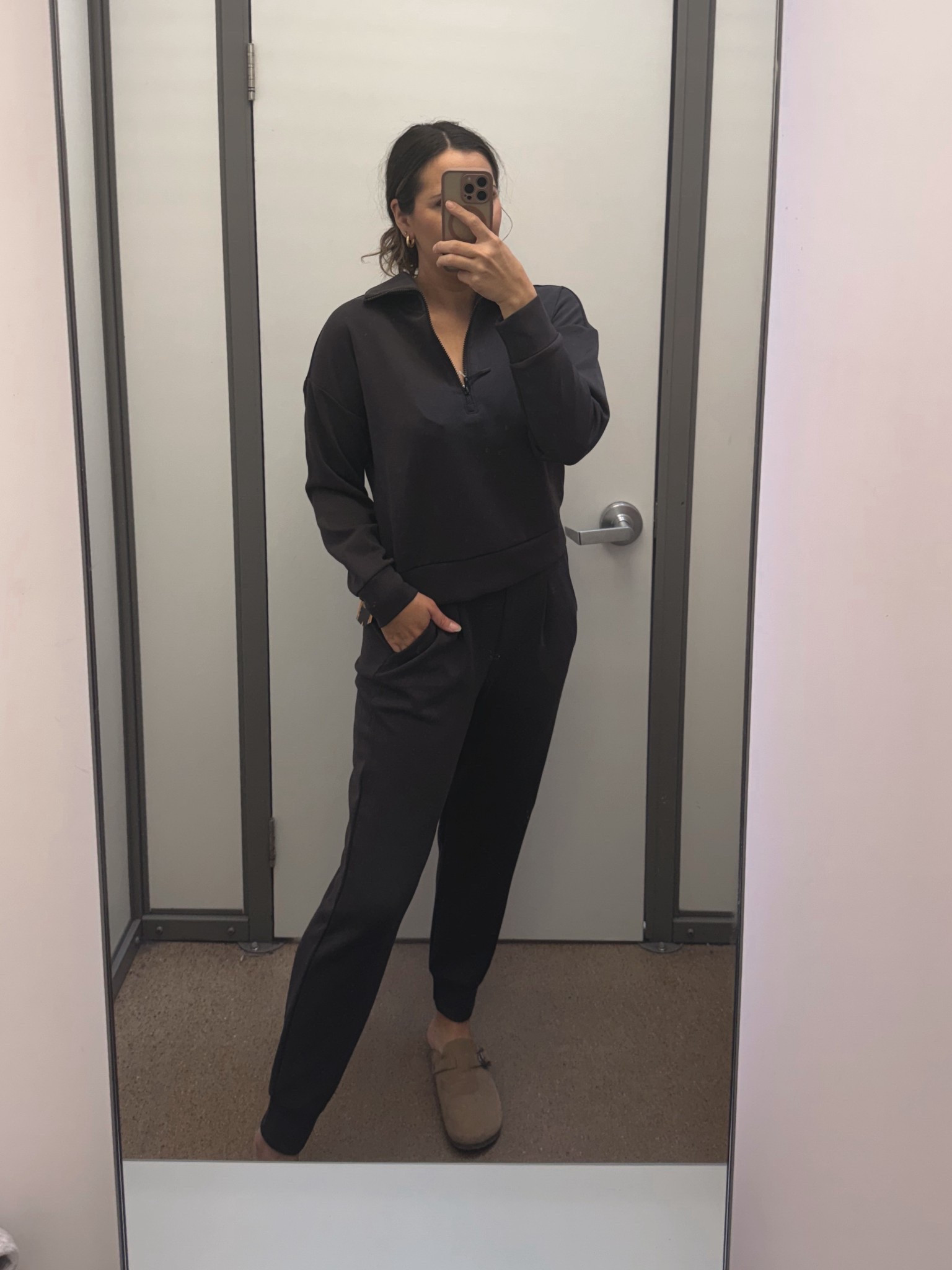These Walmart athleisure sets are so comfortable and such easy on the go outfits. I have it in the wild ginger color and i love it in this charcoal color 

#LTKFindsUnder50 #LTKActive #LTKmomlife