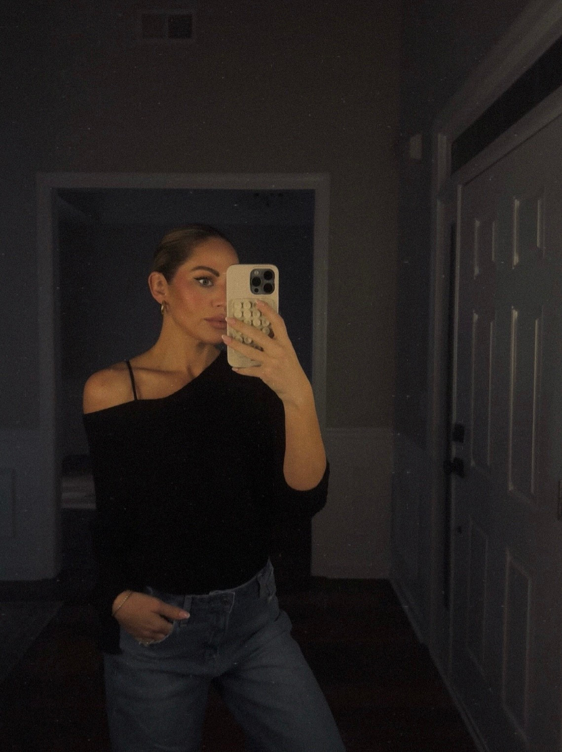 The Regina George sweater 😅 OOTN from a chilly, rainy night of sushi & cinema 🍣🎥

#LTKgrwm #LTKootd #LTKmomlife