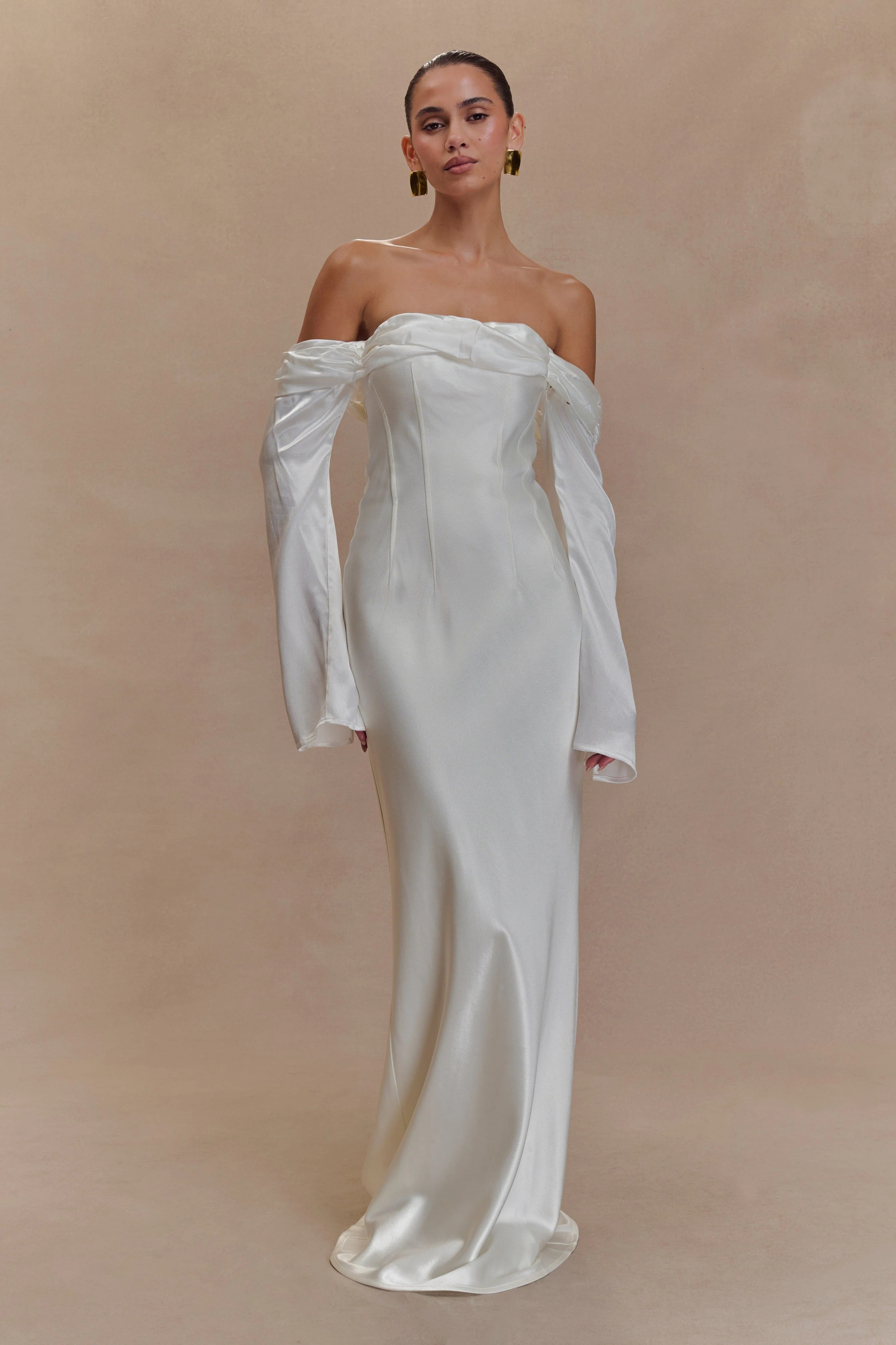 Giselle Off Shoulder Cowl Neck Maxi Dress - White | MESHKI US
