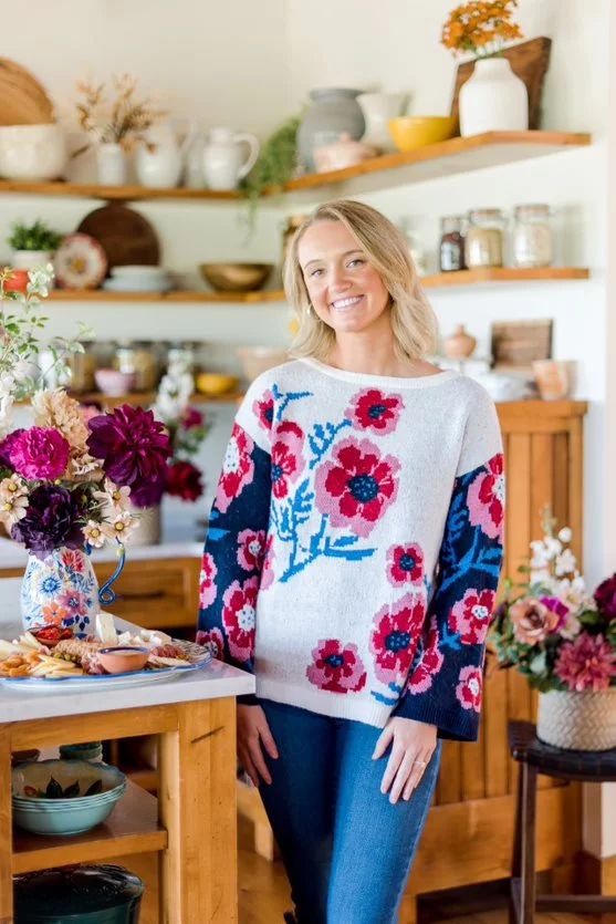 The Pioneer Woman Garden Floral Pullover Sweater, Women's - Walmart.com | Walmart (US)