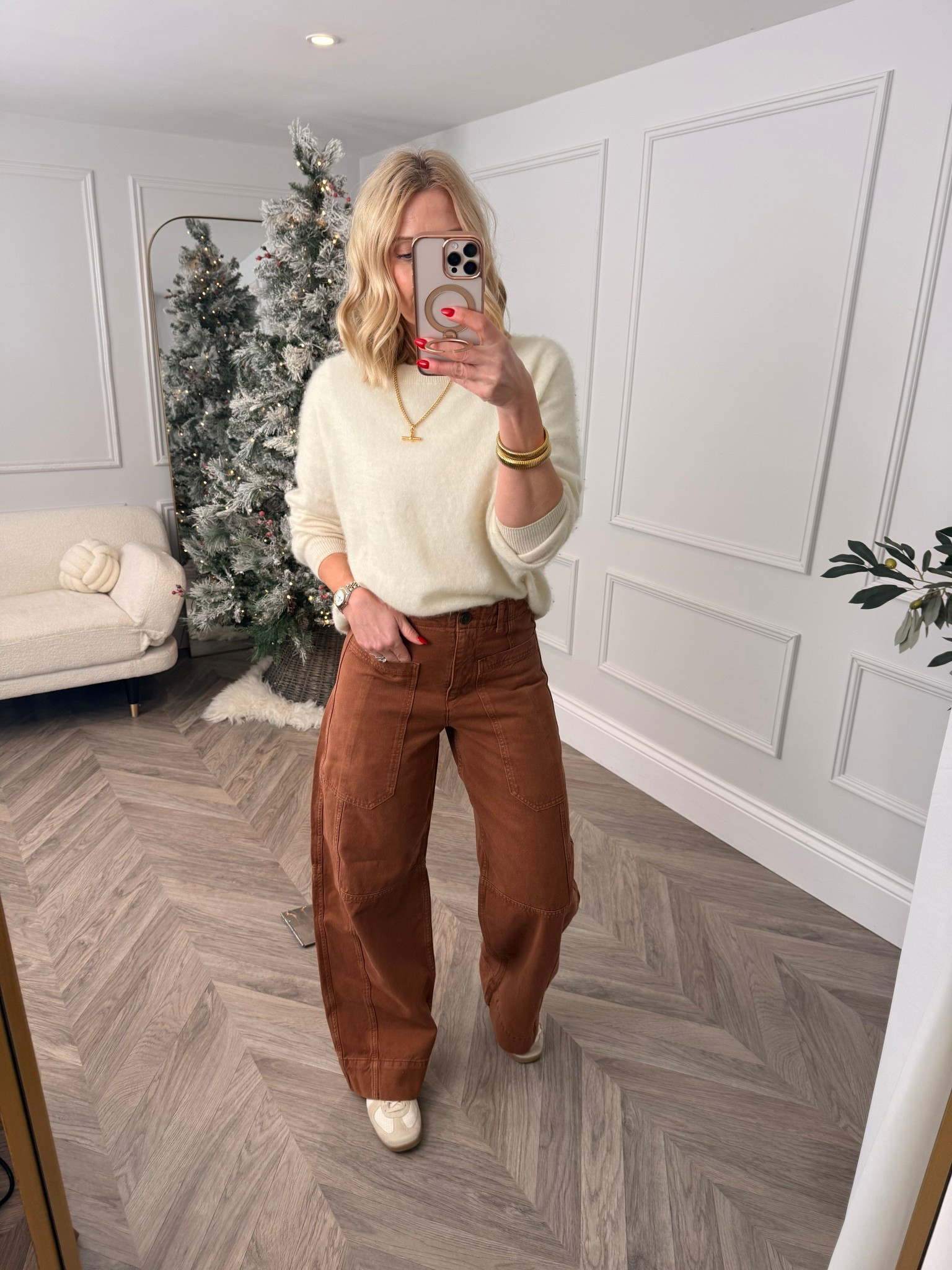 Outfit number 3 of unboxing! 

#LTKwinter #LTKstyletip #LTKuk