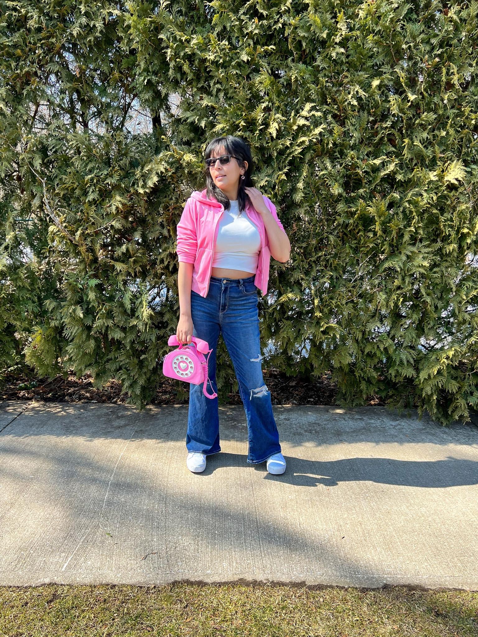 American Eagle Jeans amd Vans Sneakers