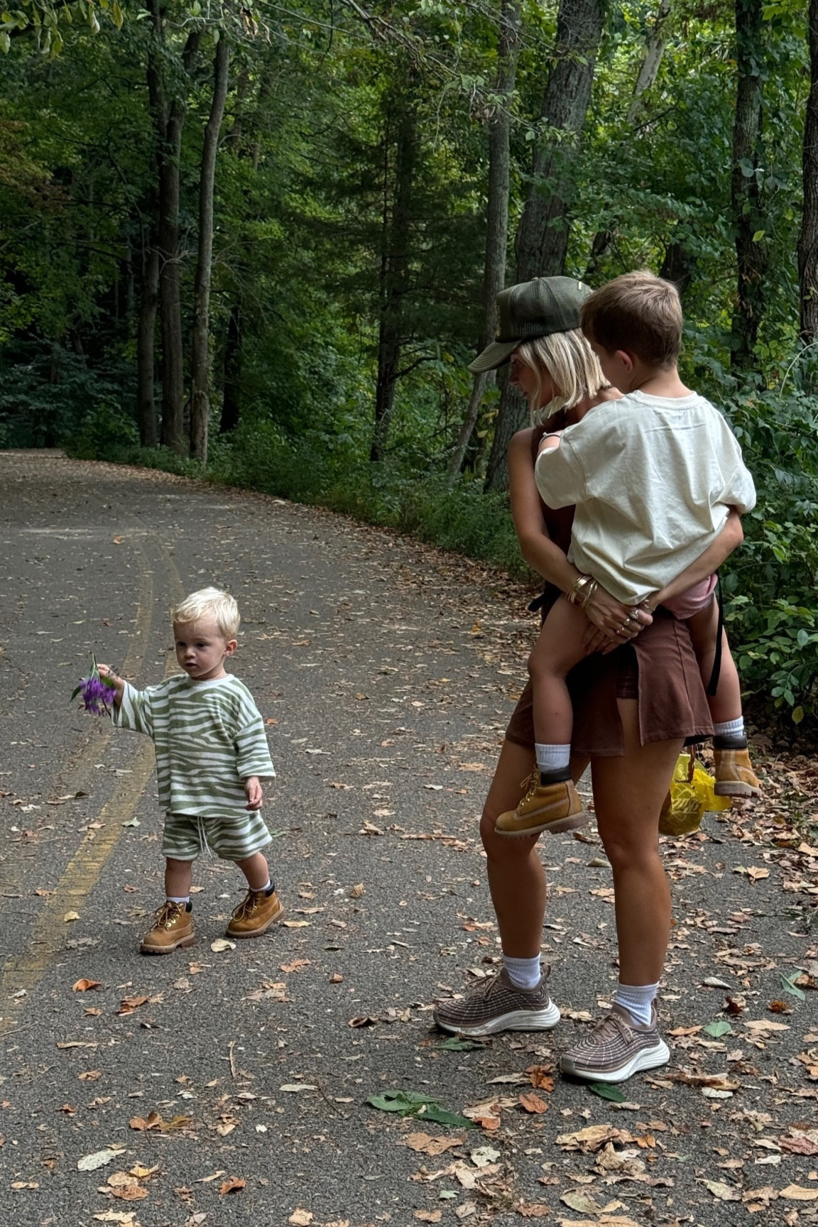 Weekend recap! Fall outfit, hiking outfit, trucker hat, sneakers

#LTKStyleTip #LTKShoeCrush