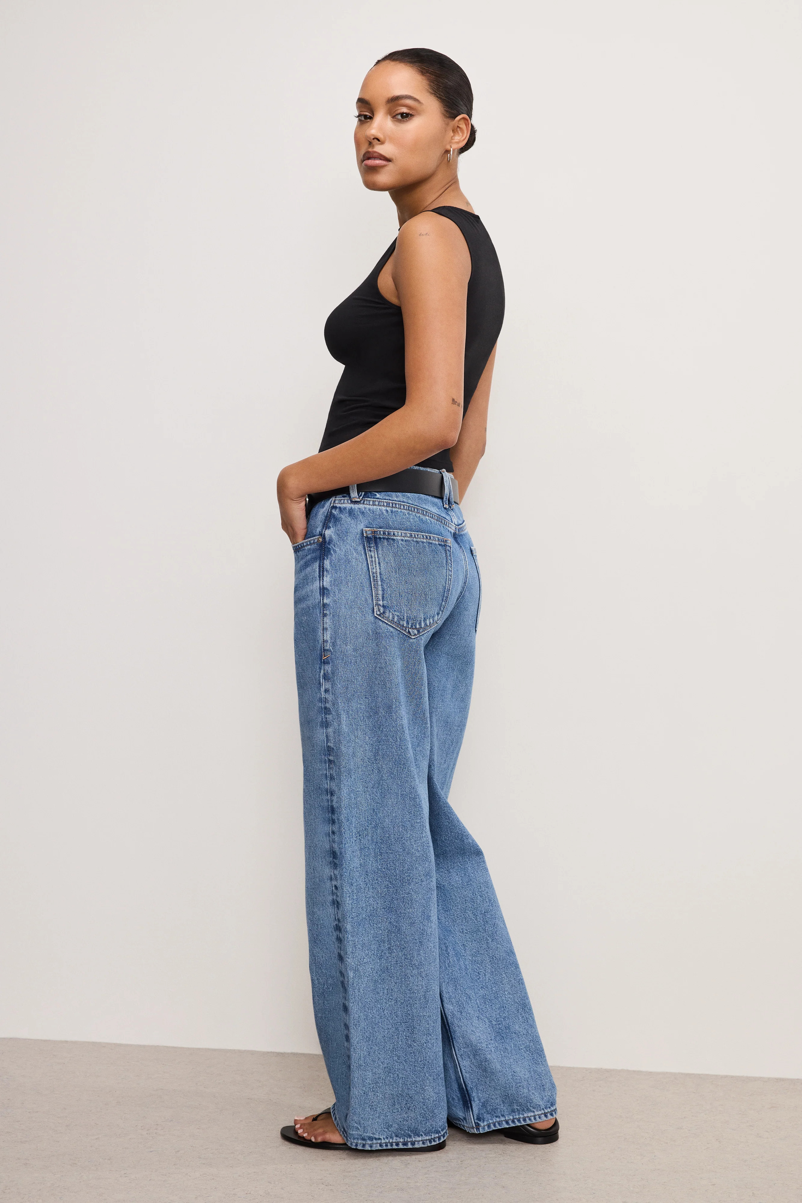 GOOD LOW RISE BAGGY JEANS | INDIGO893 - GOOD AMERICAN | Good American