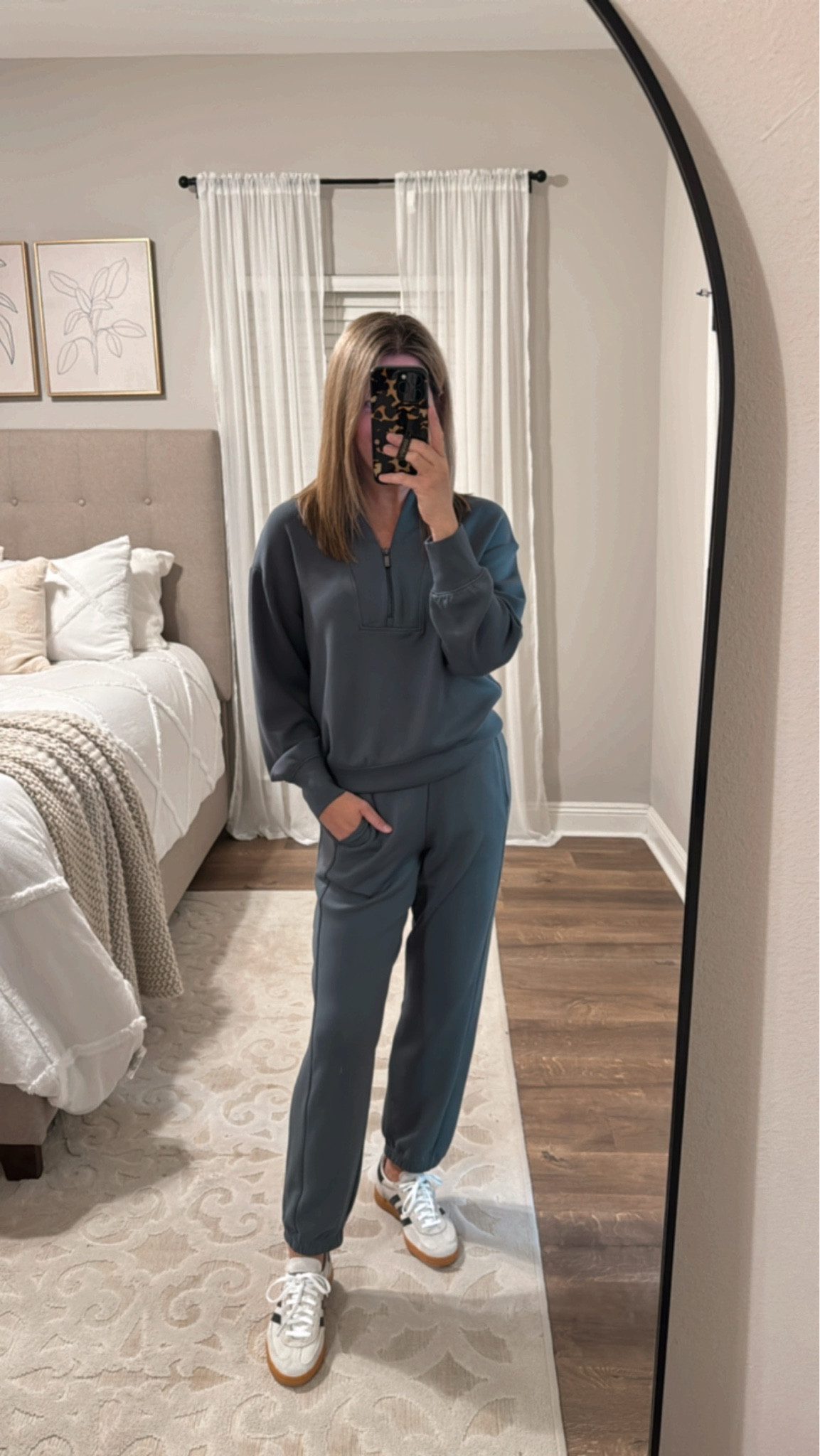 Lou & Grey 
Top - small
Pants - smalll

#LTKSaleAlert #LTKOver40 #LTKStyleTip