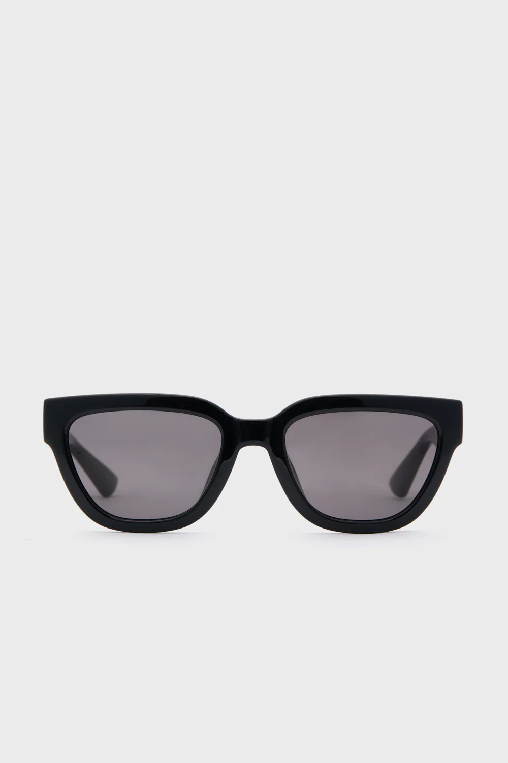 Black Angular Square Sunglasses | Tuckernuck (US)