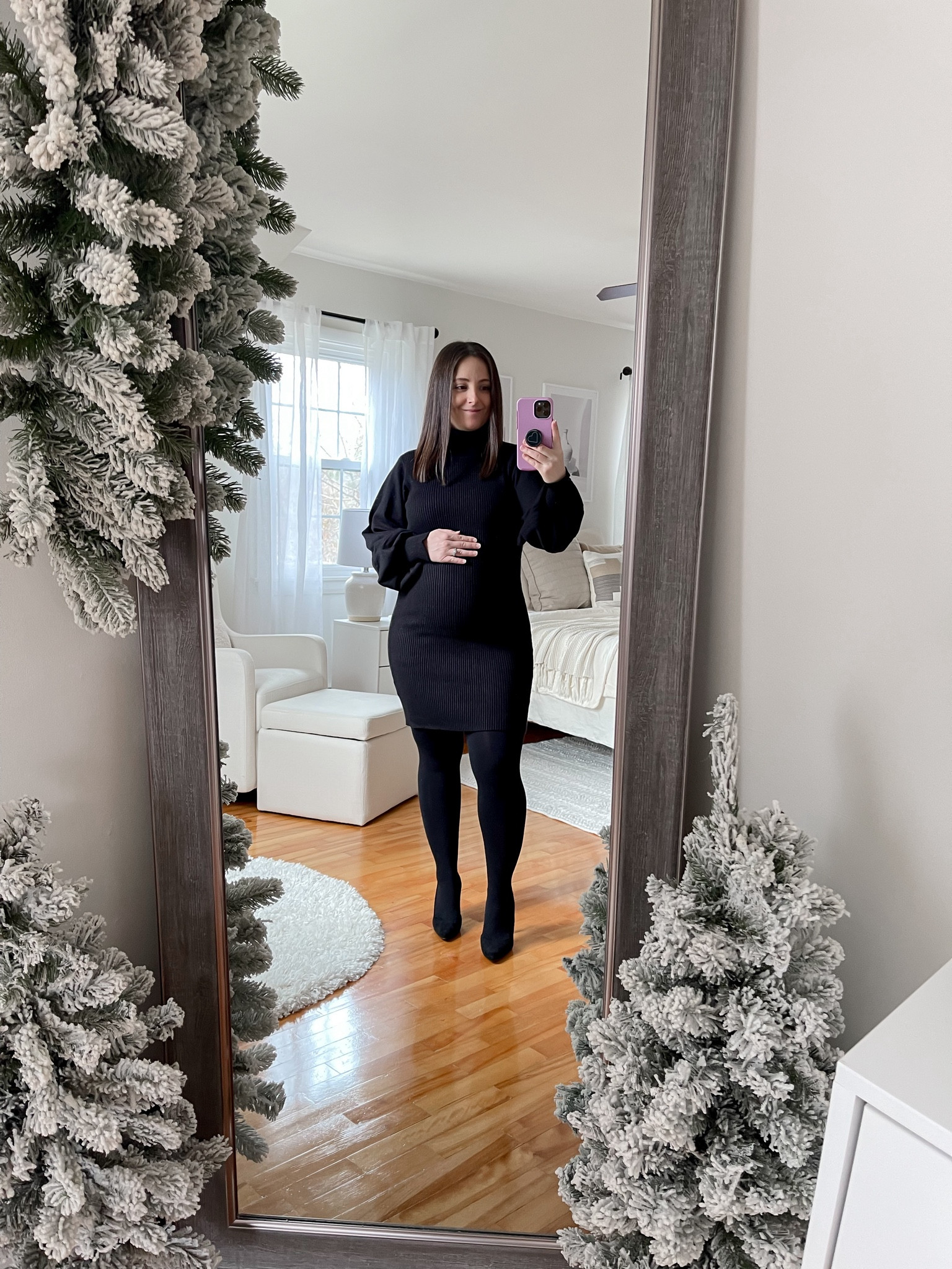 Pregnancy friendly holiday outfit 

#LTKbump #LTKHoliday #LTKSeasonal