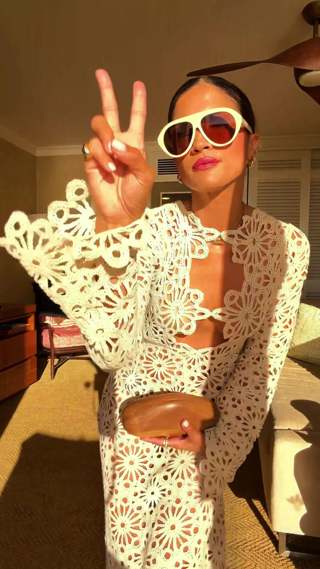 Another dinner in paradise 🐚 #GDWM #GRWM #getdressedwithme #vacationoutfits #hawaii

#LTKootd #LTKdayinmylife #LTKgrwm