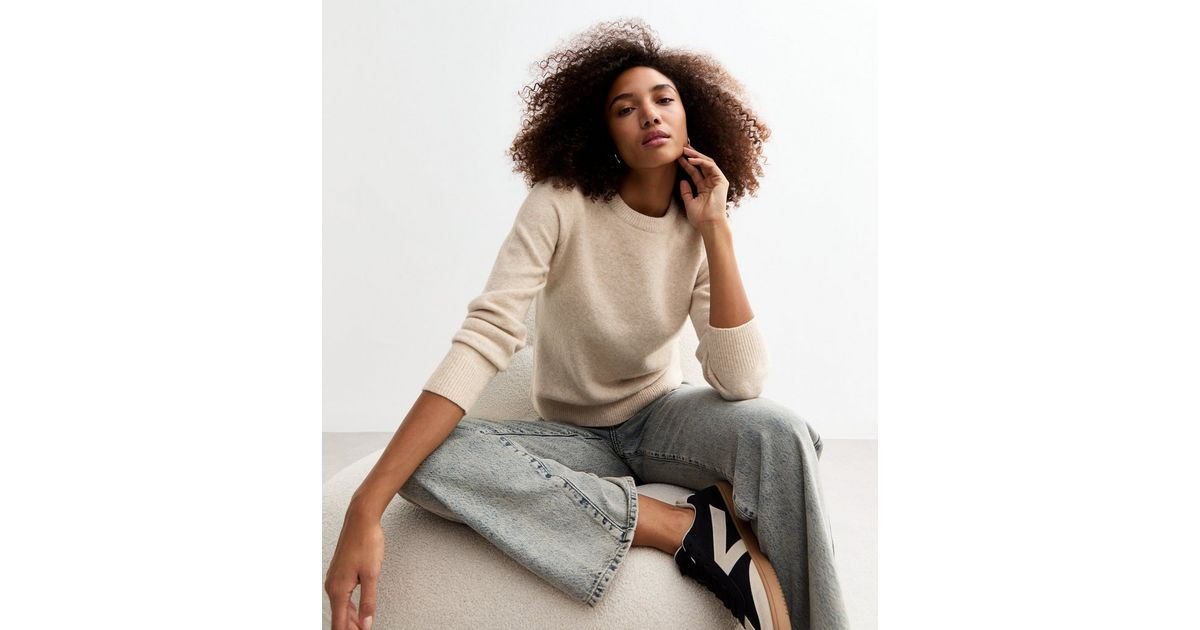 Cream Soft Knit Crew Neck Jumper 
						
						Add to Saved Items
						Remove from Saved Items | New Look (UK)