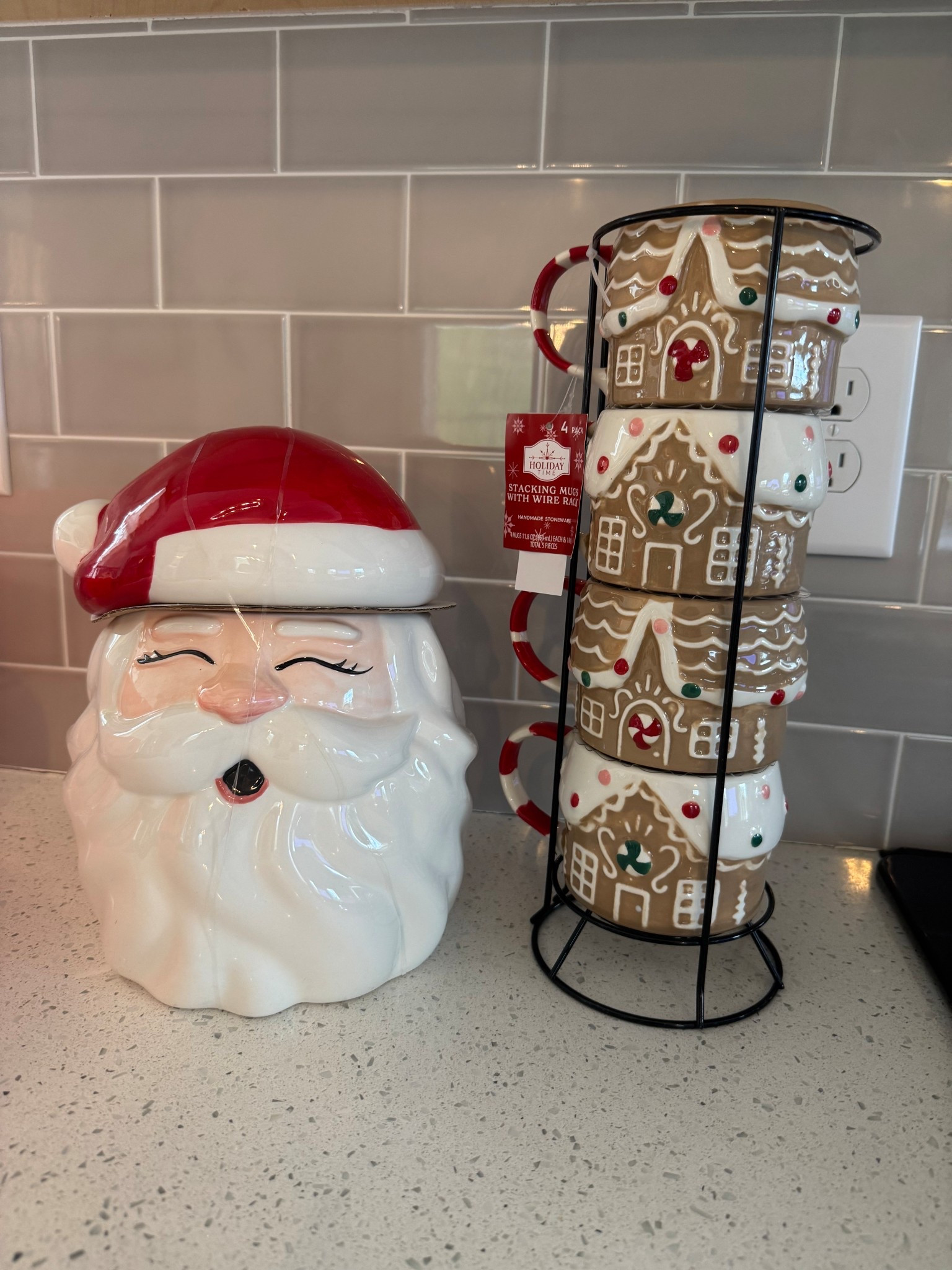 Walmart Christmas 
Walmart Christmas finds 
Christmas decor 
Christmas home decor 