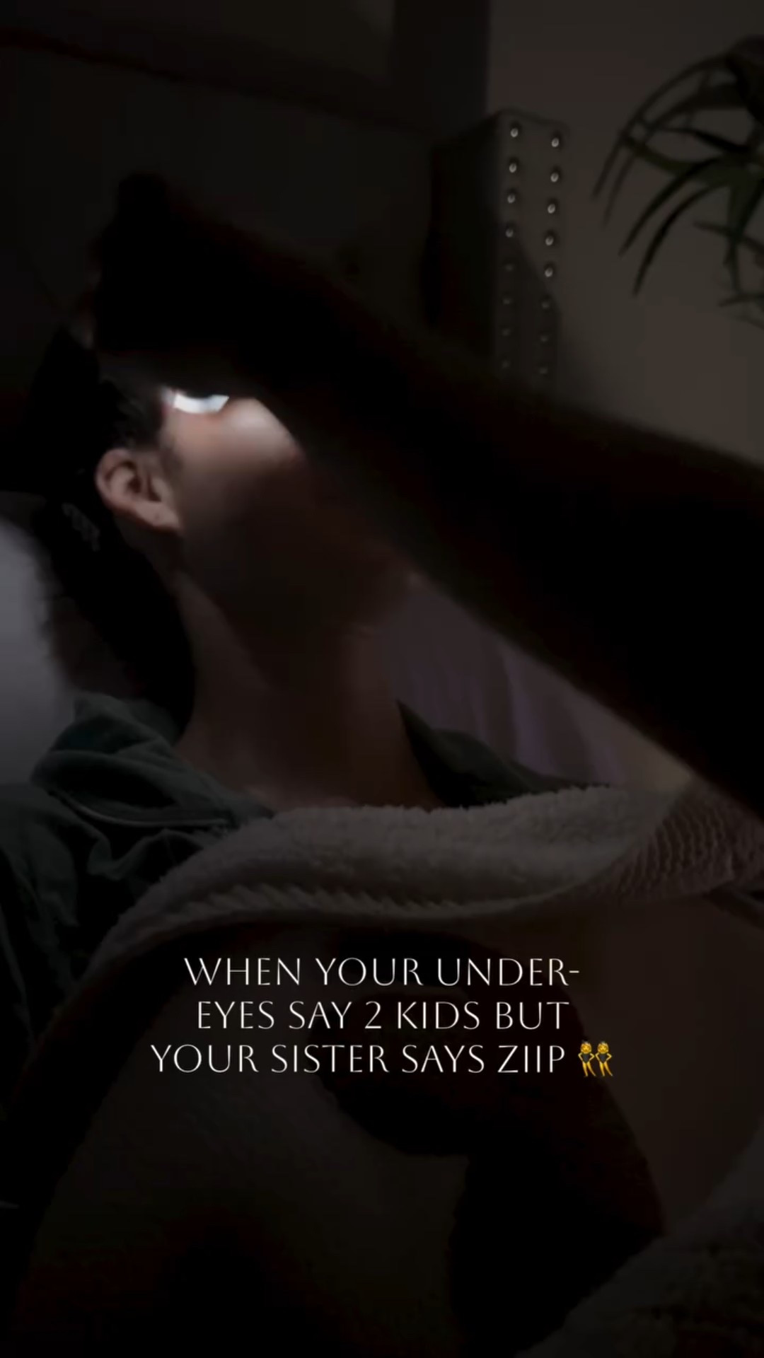 Mom life has me running on 2 kids, lack of sleep, and endless coffee ☕😅… and my under-eyes were showing it! Thankfully, my sister came through with the ZIIP Beauty Halo ✨ — a microcurrent device designed to lift, tone, and tighten your skin while boosting circulation and collagen production.

Microcurrent works by sending gentle electrical currents to the facial muscles, stimulating them to firm and tone—basically a workout for your face! It helps reduce the appearance of fine lines, wrinkles, and sagging, leaving your skin looking refreshed and lifted.

⚡️If you’re like me and motherhood has gifted you some serious eye bags, this device might just be your new best friend. 

#TiredMomGlowUp #ZIIPBeauty #MicrocurrentMagic #FlashingLightsVibes