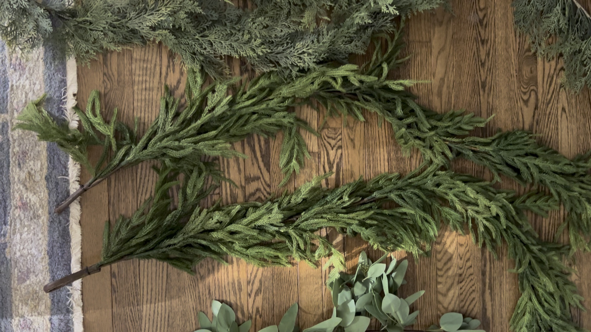 3 Favorite Garlands I have and love!
BEST Holiday Garland Decor- 

Left to Right:
Cedar Christmas Garland designed by Studio McGee - Target.

Afloral real touch Norfolk Pine Garland - Afloral, Amazon.

Seeded Eucalyptus Garland, Artificial Eucalyptus greenery - Walmart.

#amazon #target #walmart #holiday

#LTKhome #LTKSeasonal #LTKHoliday