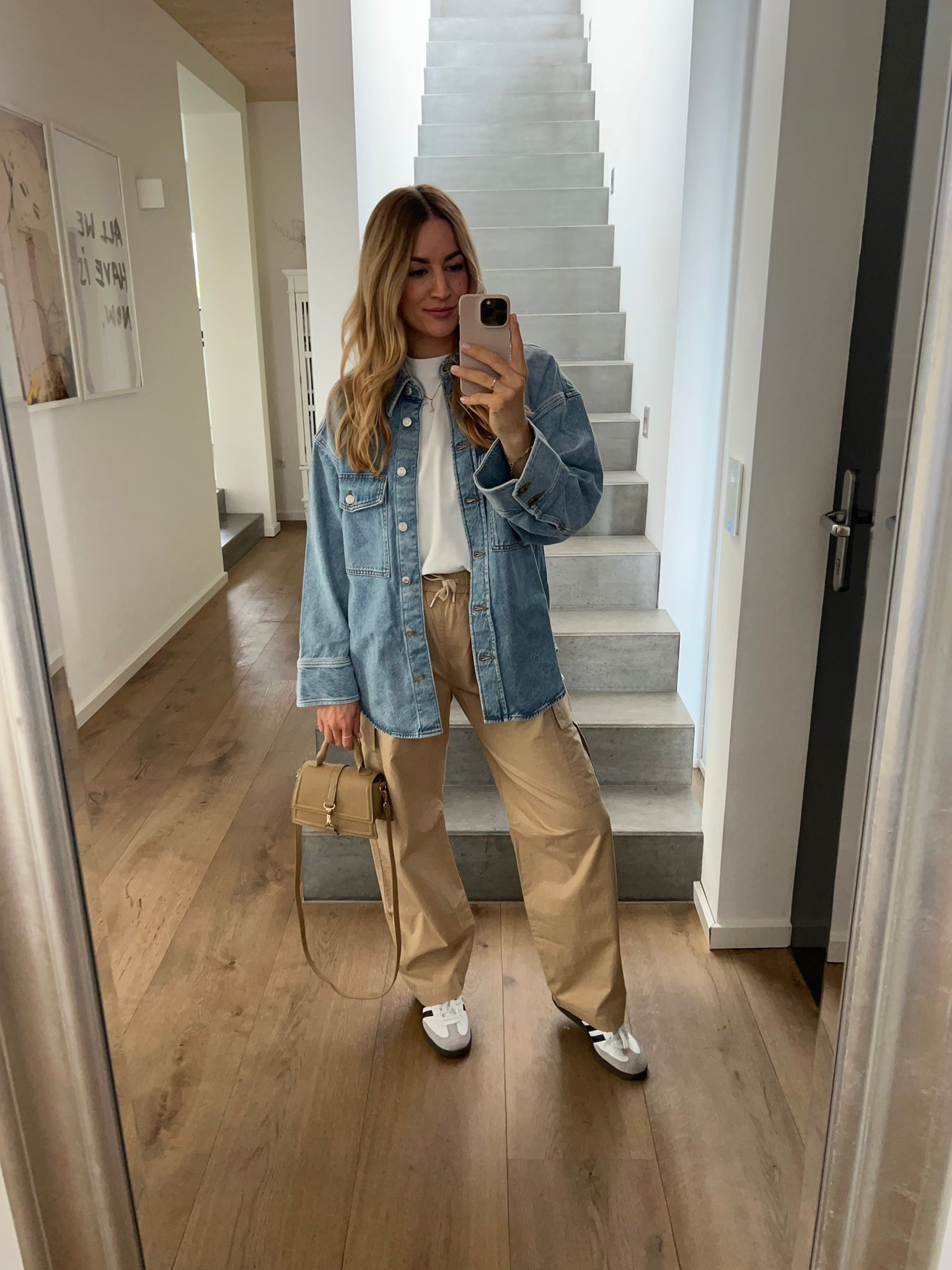 jeans jacket 💙

#LTKSeasonal #LTKstyletip #LTKeurope
