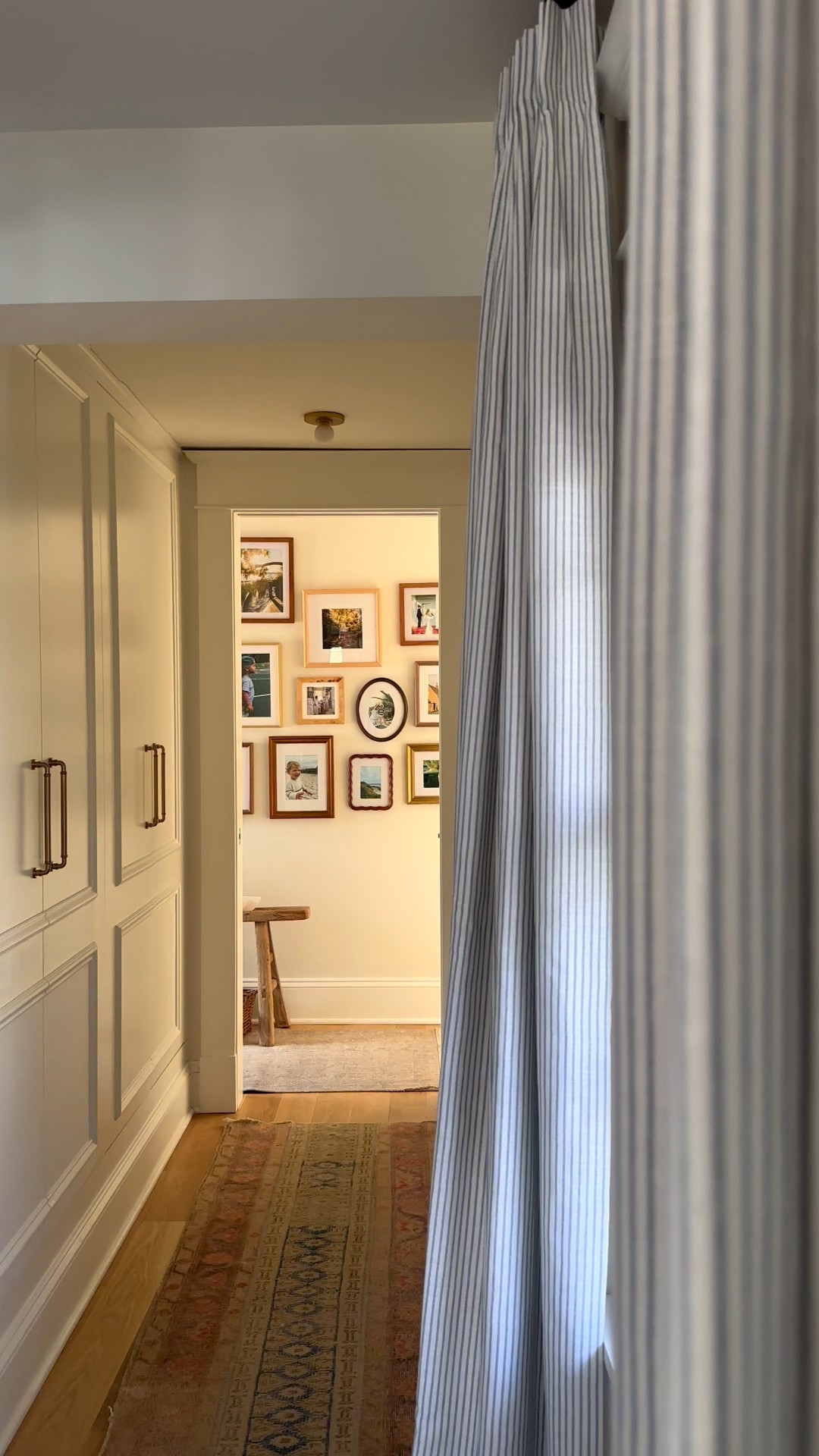 Frame the family photos 🤍 It may sound overstated, but it’s rare that we stop and do so. Before we know it, those moments have turned into memories and it only brings pure joy to the home to see them. 

My favorite frames are all linked here! 