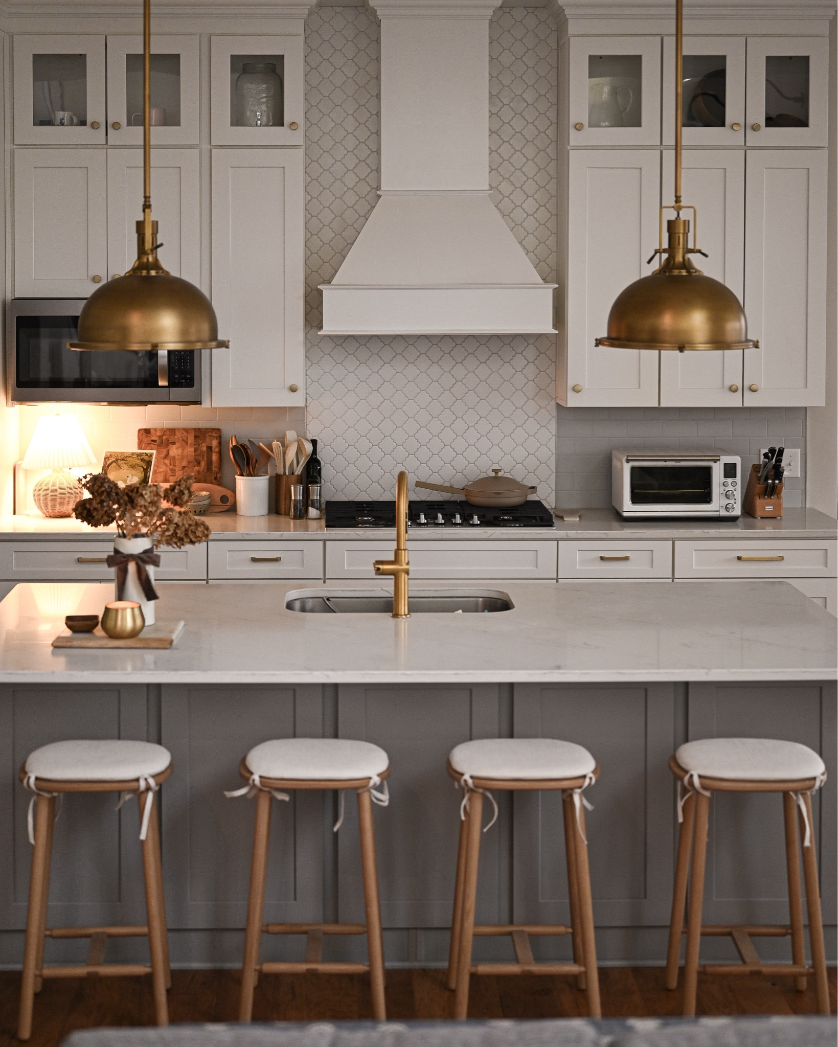Loving our new kitchen counter stools!

Kitchen decor, kitchen design, counter stools, bar stools, kitchen island, kitchen pendants, interior designn

#LTKSeasonal #LTKhome #LTKstyletip