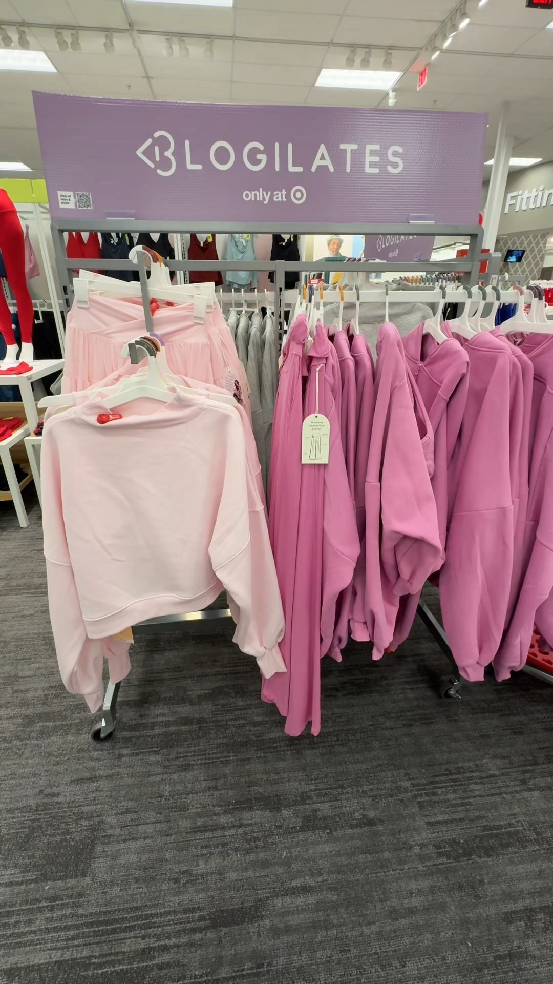 New Blogilates line at Target!!
I love this line!



#LTKActive #LTKFindsUnder50 #LTKGiftGuide