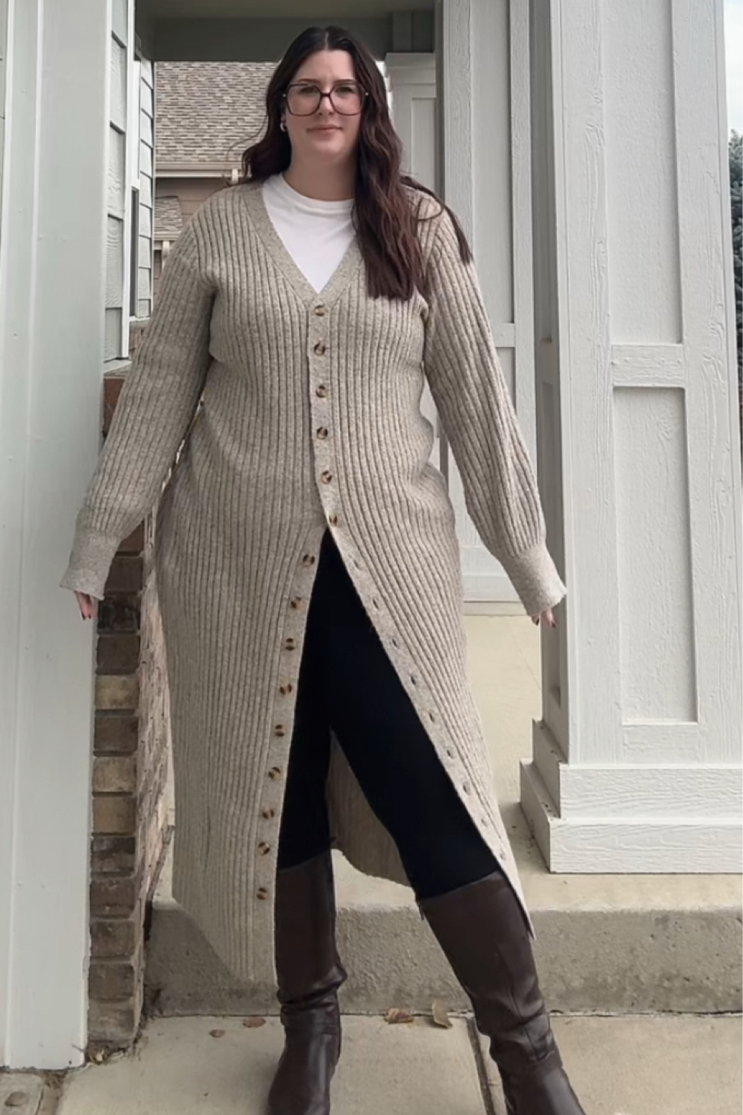 My favorite sweater dress 🍂

#LTKPlusSize #LTKMidsize #LTKSeasonal