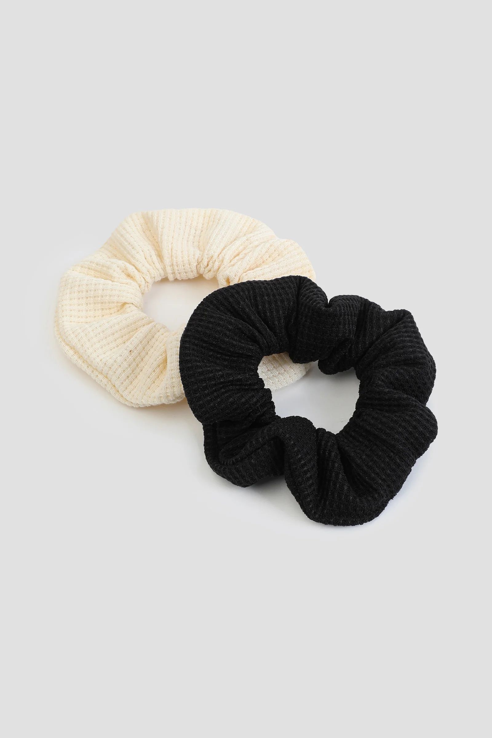 2-Pack Waffle Knit Scrunchies | Ardene