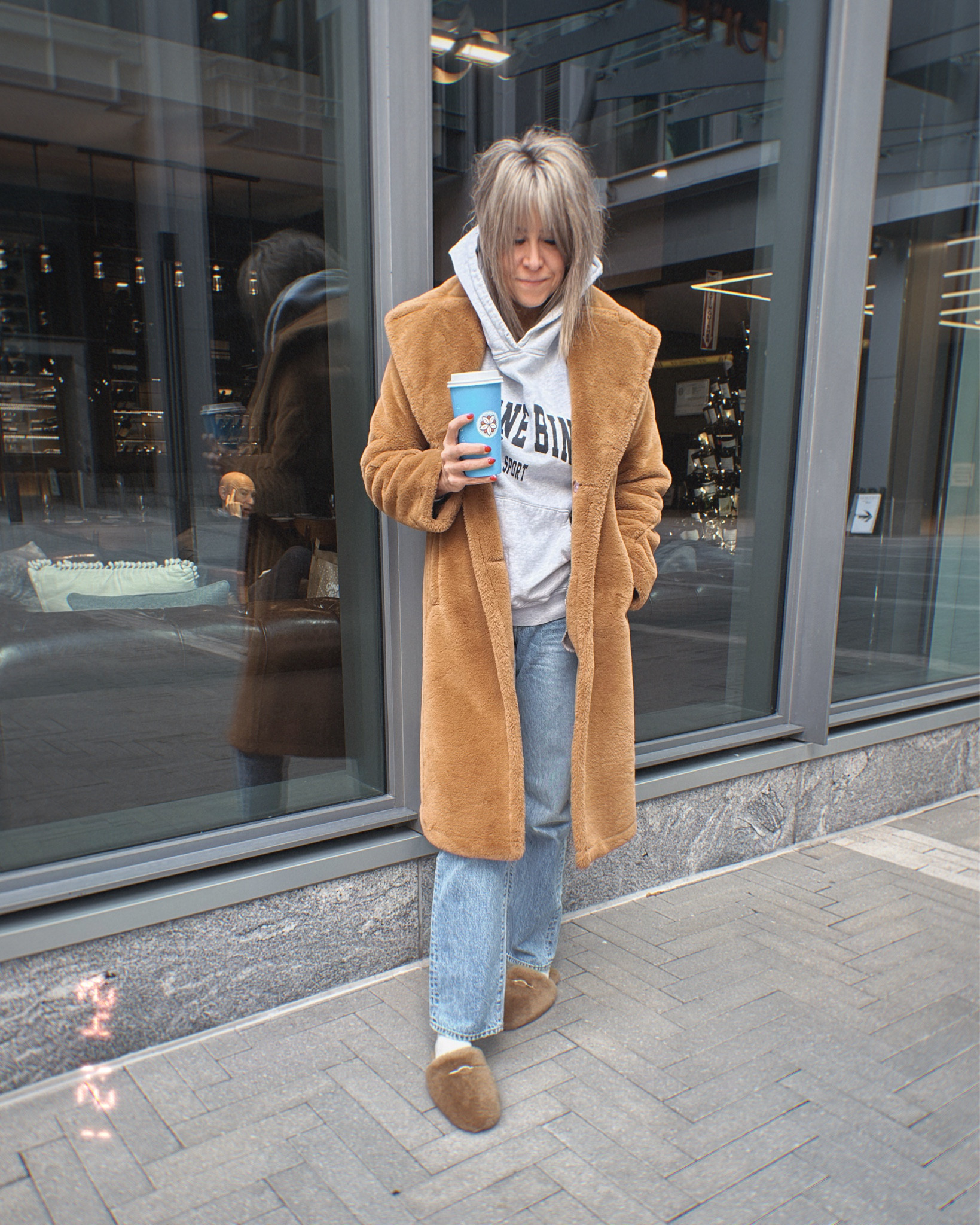 Cozy vibes a la Ani e Bing

#LTKMostLoved #LTKover40 #LTKSeasonal