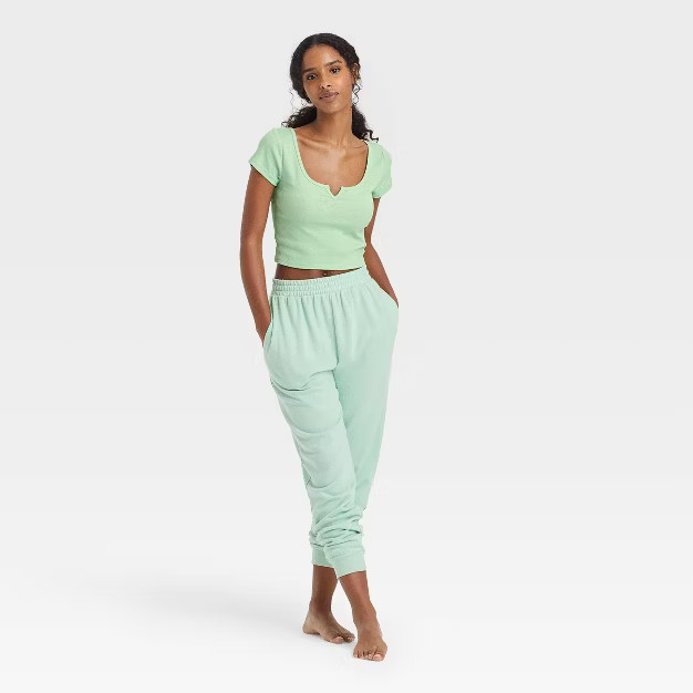 Women's Notch Collar Neck Short Sleeve Cropped T-Shirt - Colsie™ | Target