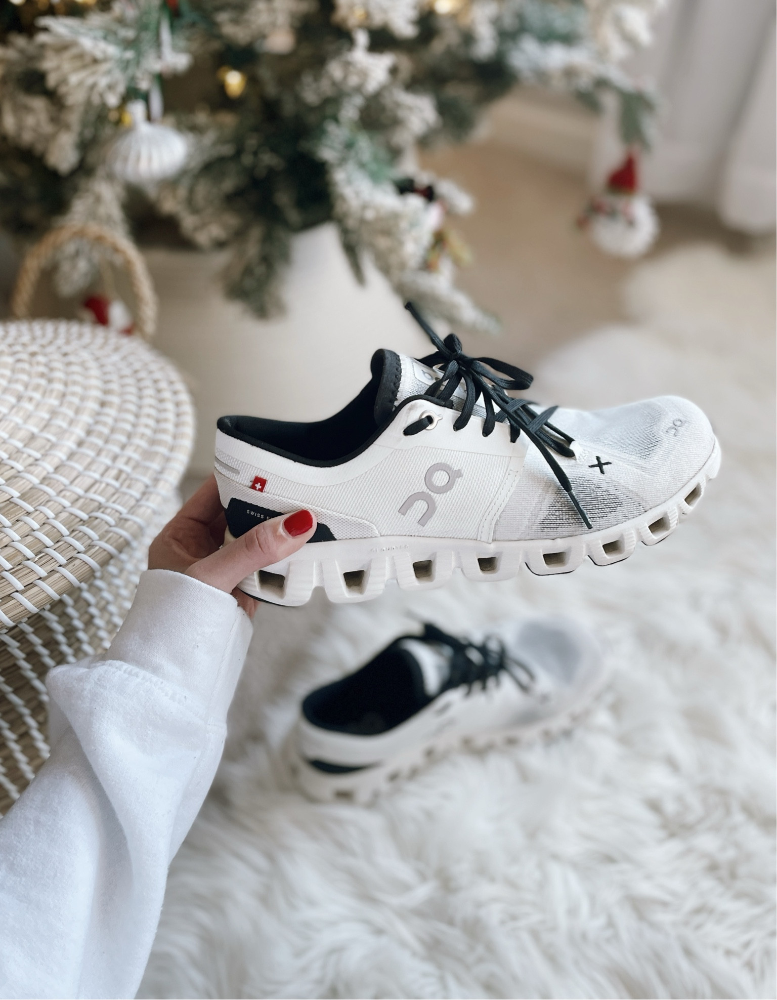 Going through a shoe craze right now 

#LTKFitness #LTKGiftGuide #LTKShoeCrush