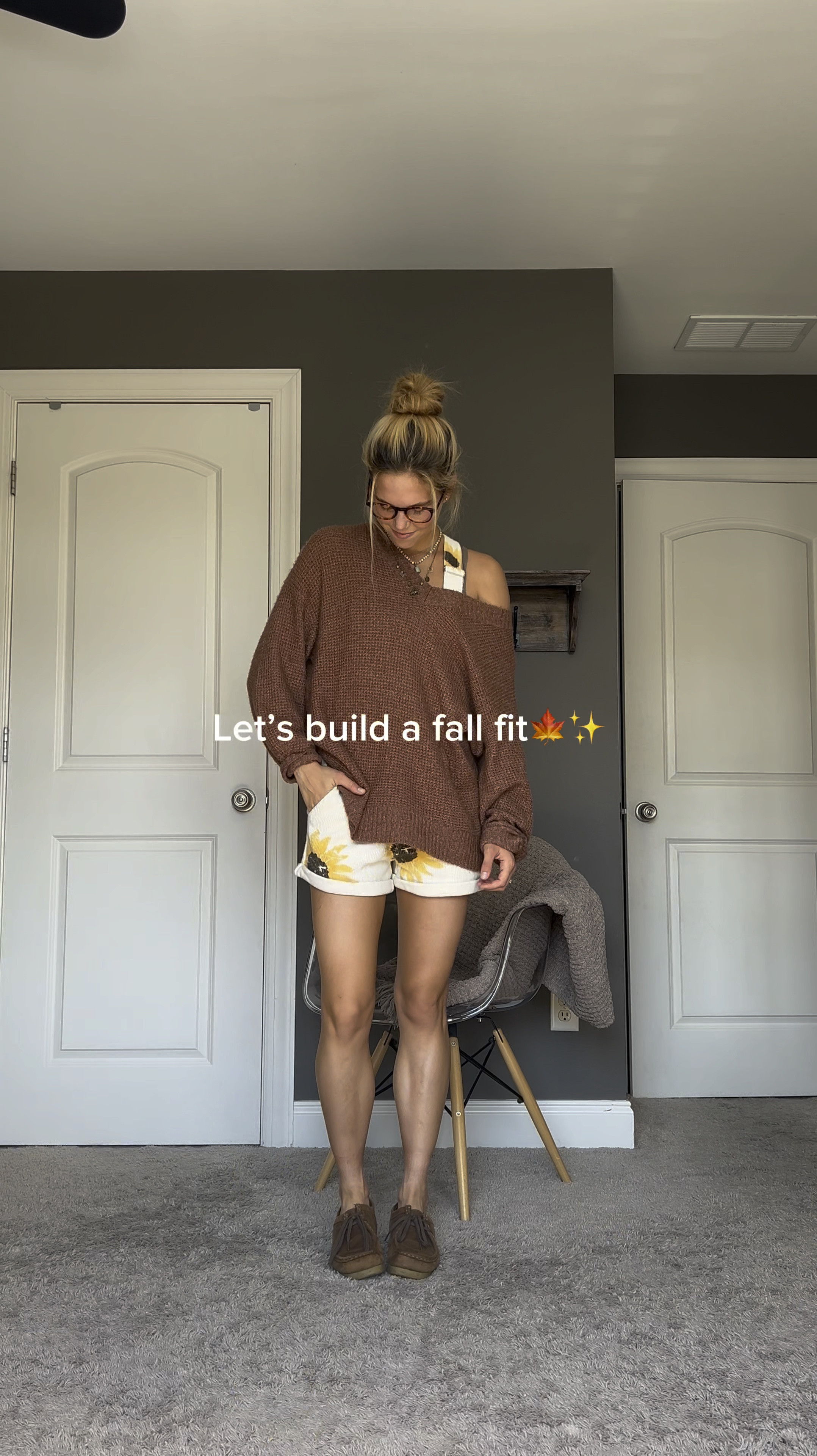 SUNFLOWER OVERALLS🌻😍
(Similar overalls and sweater. Not exact.)

#LTKTravel #LTKFamily #LTKSeasonal