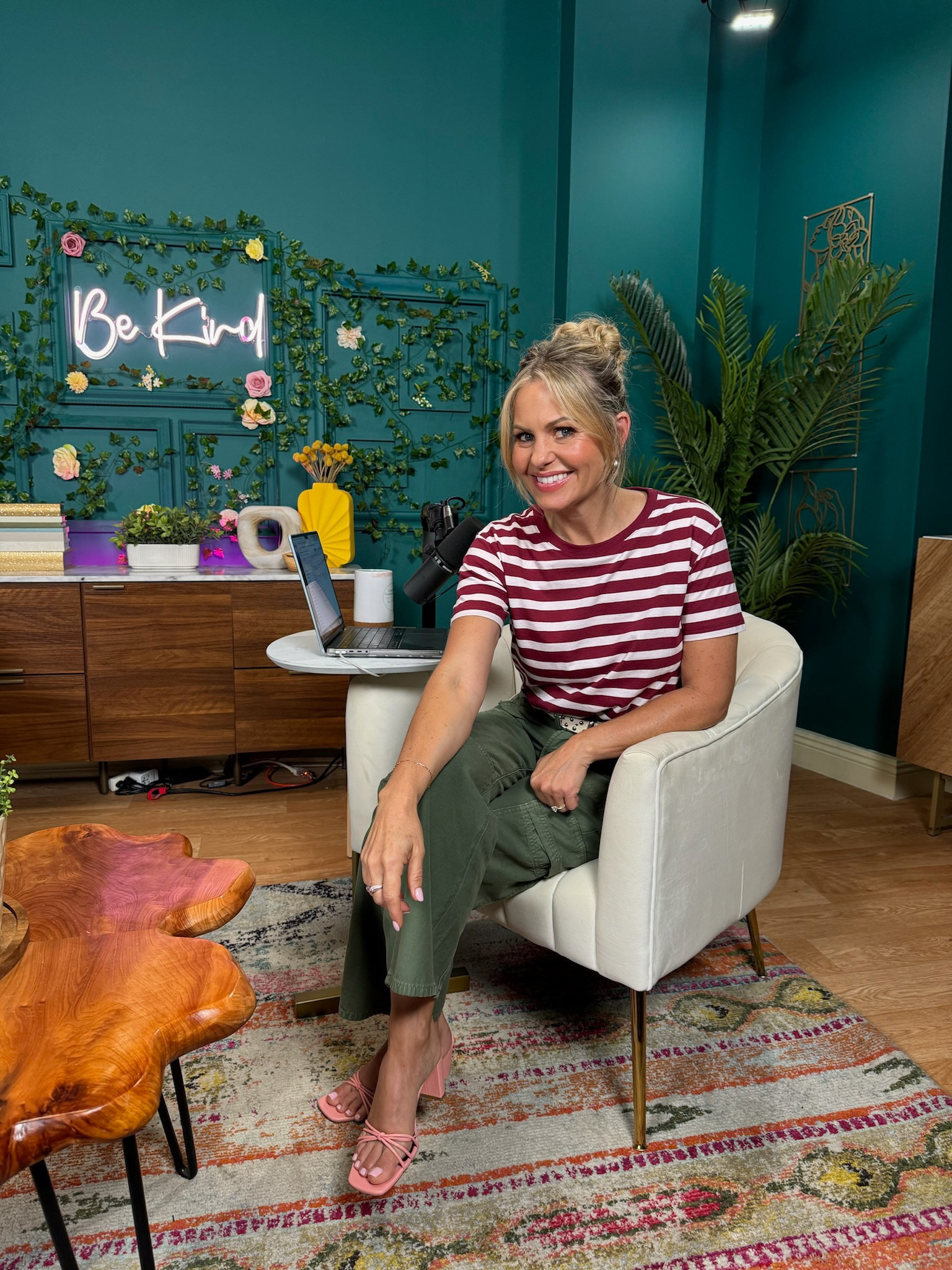 Podcast days are the best days 🙌🏼 

#LTKOver40 #LTKFallSale #LTKSaleAlert