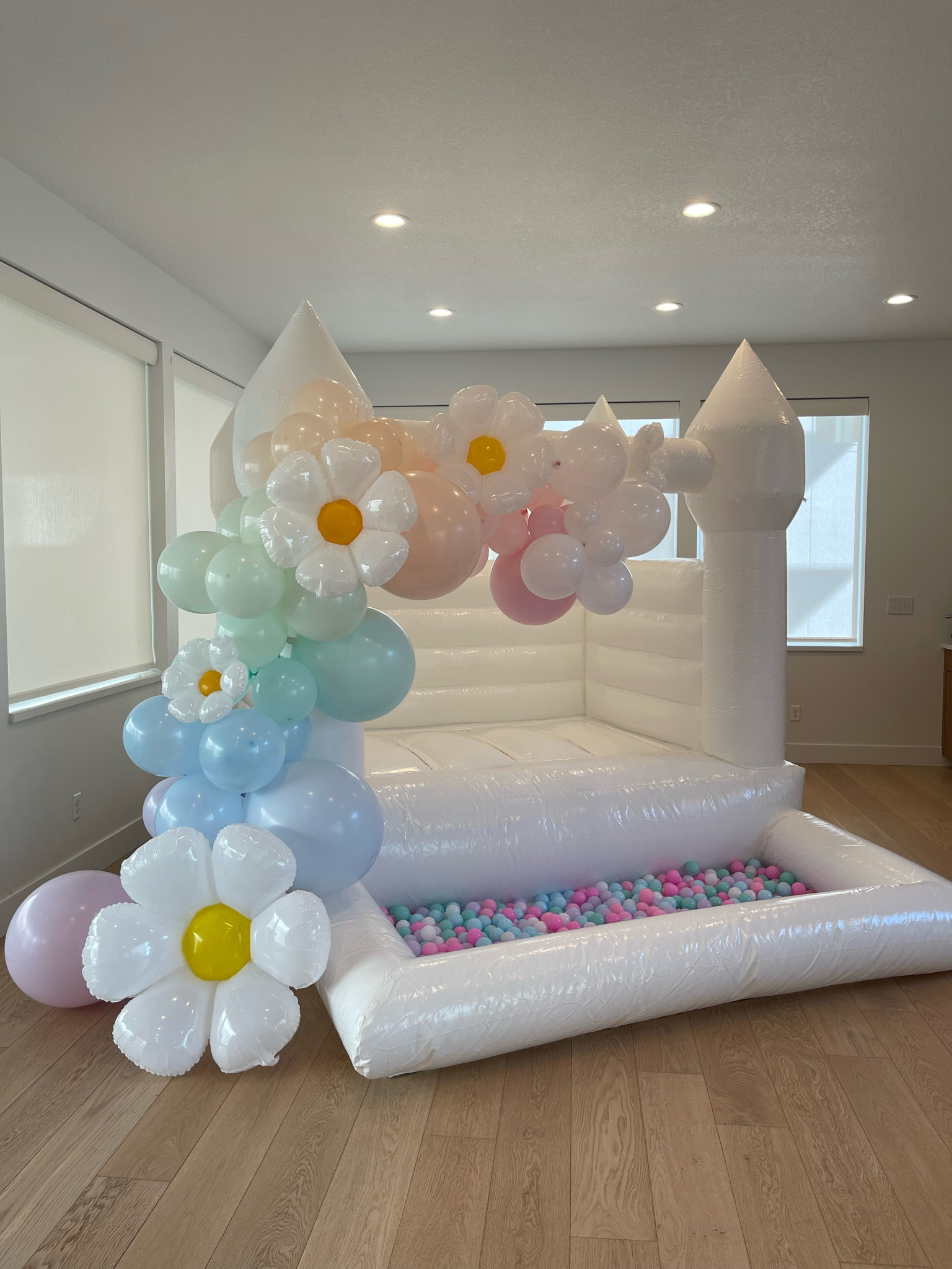 bounce castles and ball pits are always a hit for kids 🏰 
lucky for you this bounce castle is now $700 cheaper than what I bought it for 🥲 everything is linked! 

#LTKkids #LTKsalealert #LTKparties