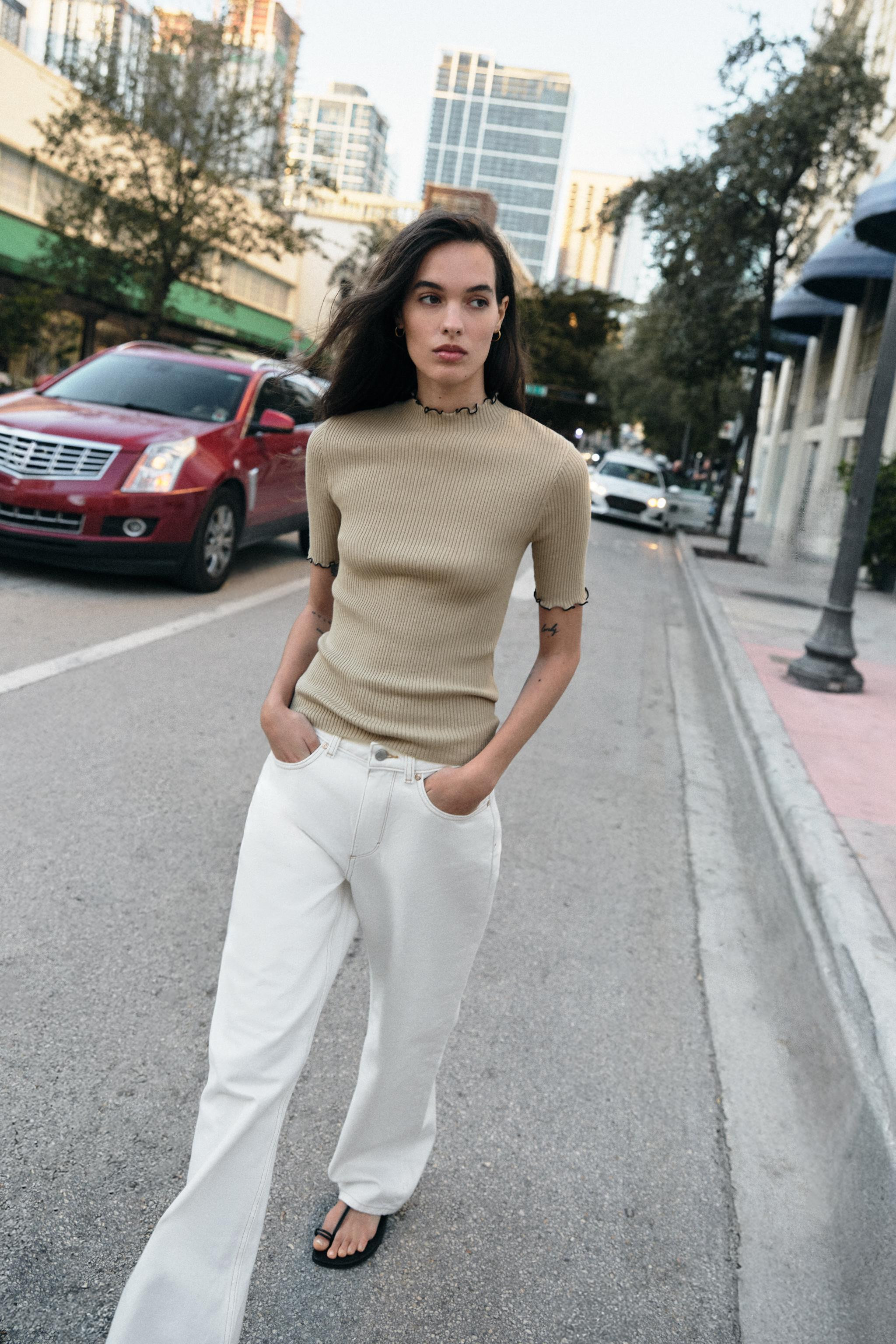 CONTRAST RIB KNIT TOP | Zara US