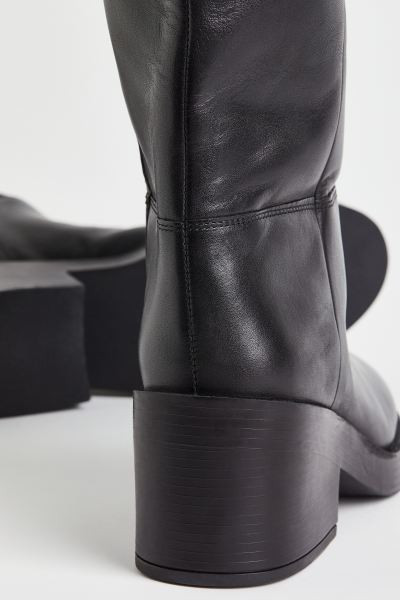 Knee-high leather boots | H&M (UK, MY, IN, SG, PH, TW, HK)