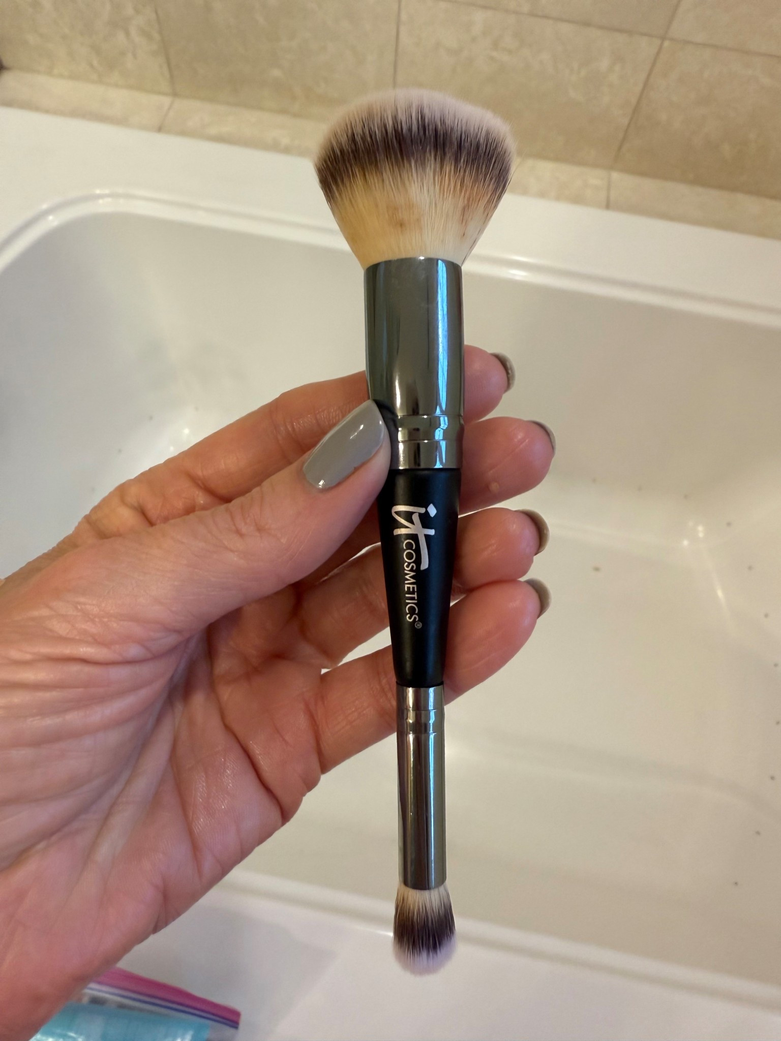 Best brush ever for your tinted moisturizer! I'm not sure why I didn't use this sooner!
It's a game changer👏🏻👏🏻


#LTKOver40 #LTKActive #LTKBeauty