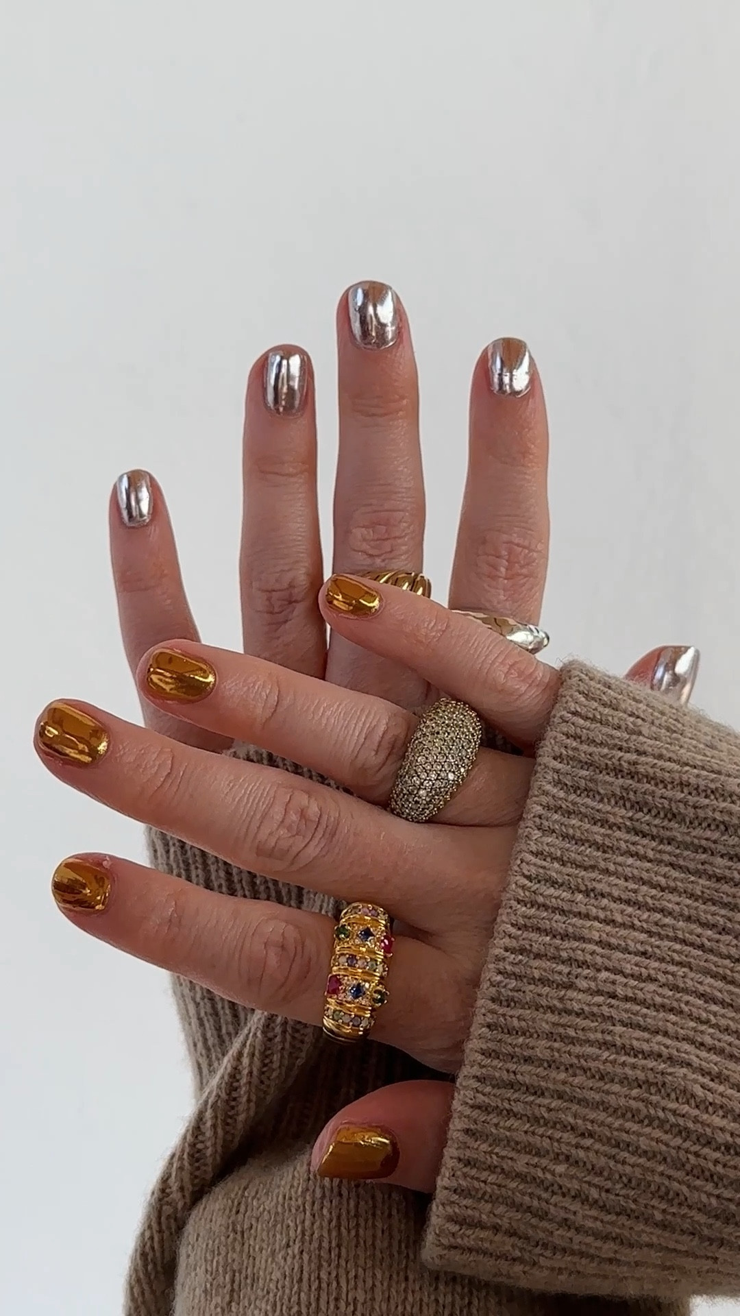 I am all about that croissant 🥐
.
croissant ring | gold jewellery | statement ring | everyday jewellery | playful jewellery | ring stack | stacking rings | layered rings | festive jewellery | gift guide jewellery | party season jewellery | jewellery edit | bold rings 

#LTKgiftguide #LTKpartywear #LTKluxury