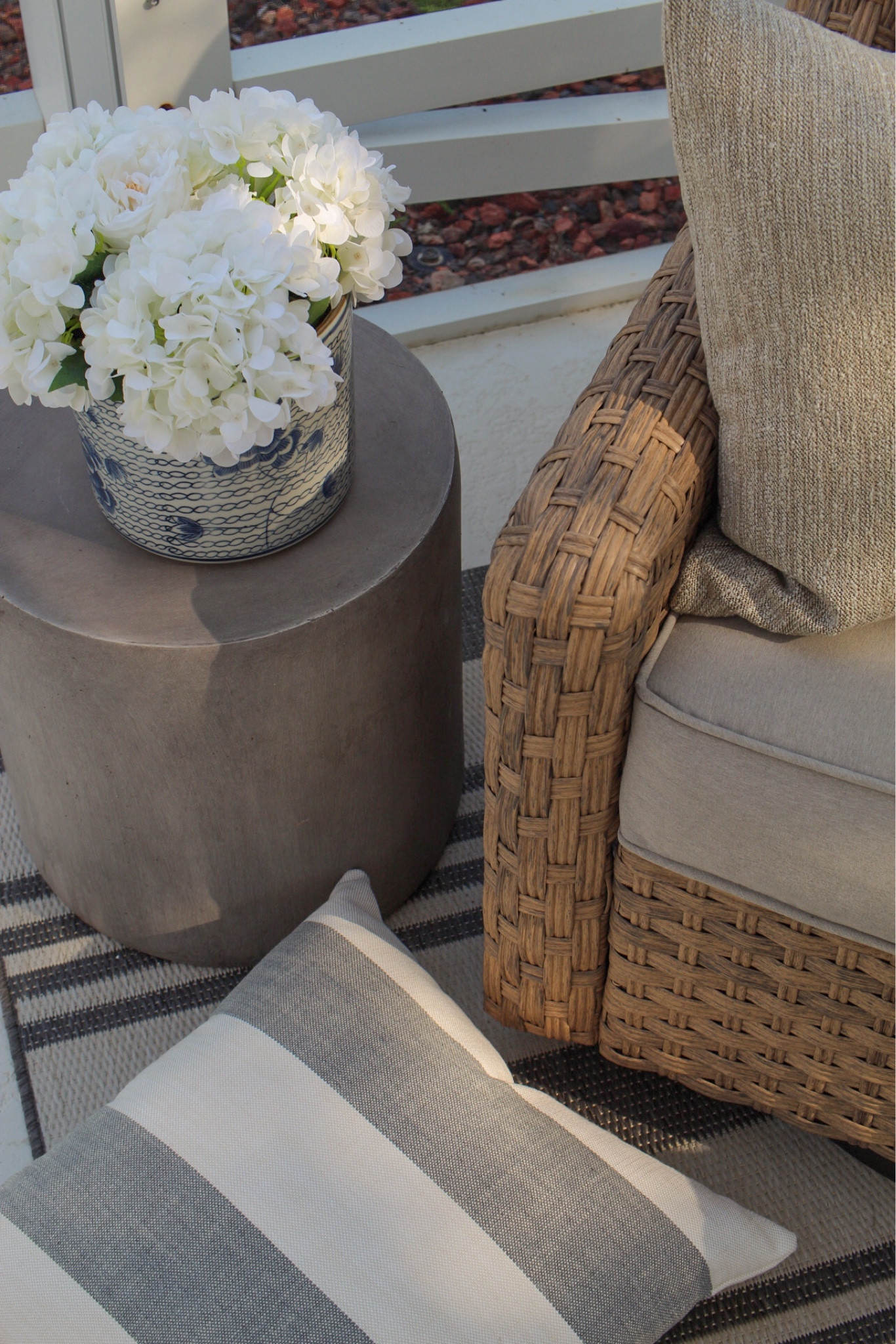 Affordable Patio Decor

#AffordablePatioDecor #amazonfinds2024 #cljsquad #amazonhome #organicmodern #homedecortips #patiodecor #frontporchideas #walmartfinds


#LTKHome #LTKStyleTip #LTKSaleAlert