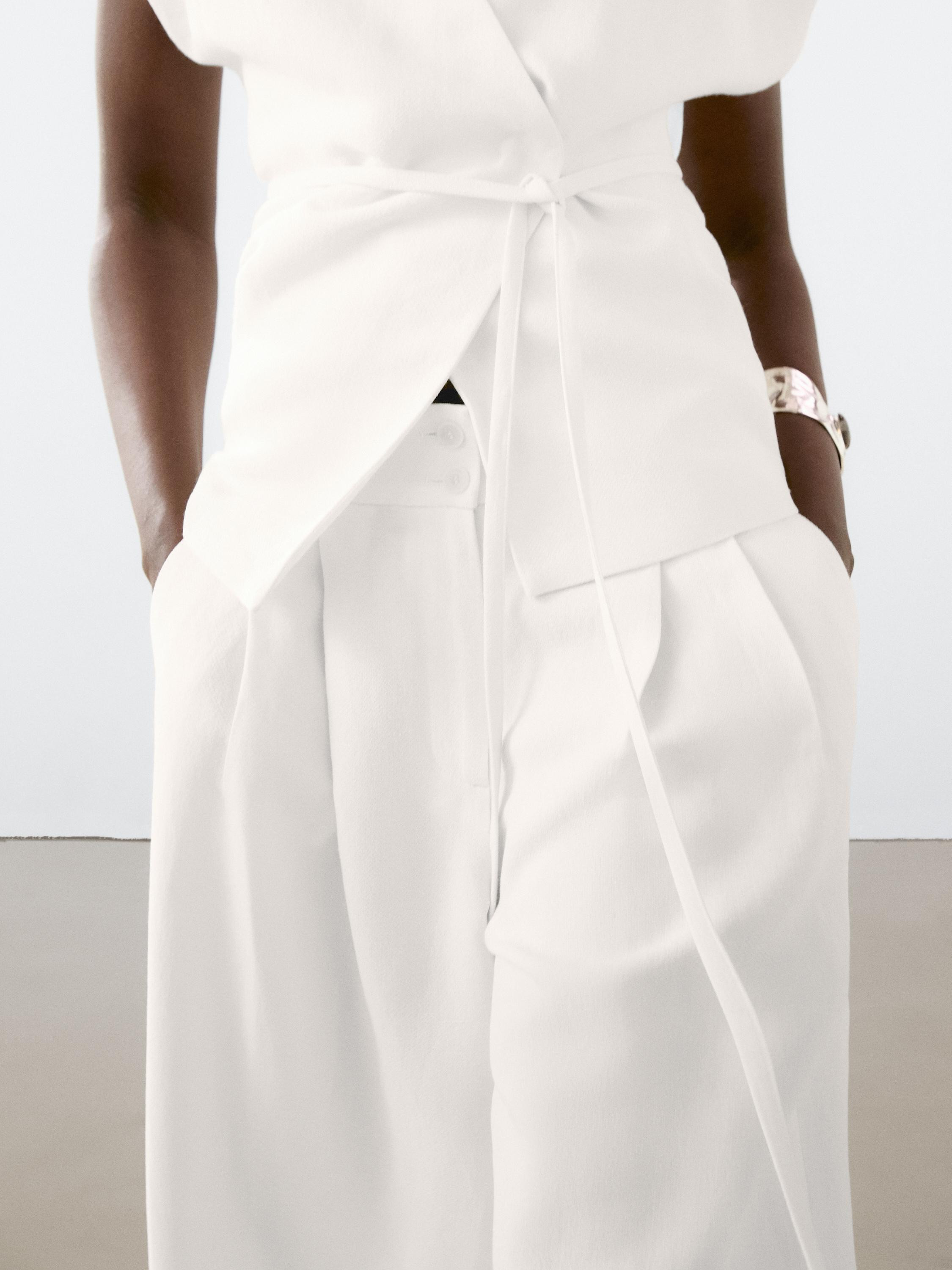 Flowing pleated palazzo trousers | Massimo Dutti US