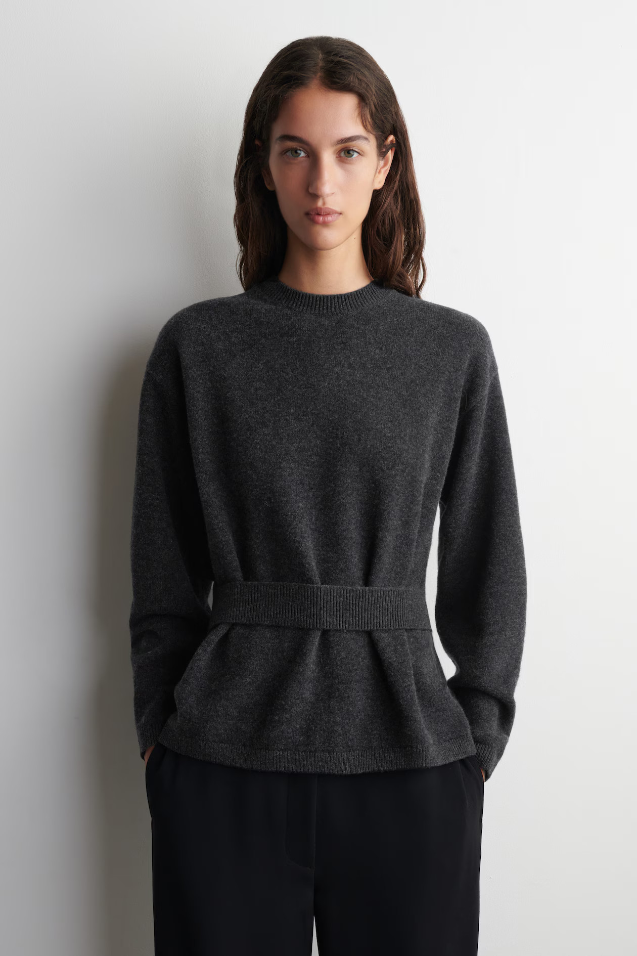 BELT-DETAIL MERINO WOOL JUMPER - CHARCOAL MÉLANGE | COS GB | COS UK
