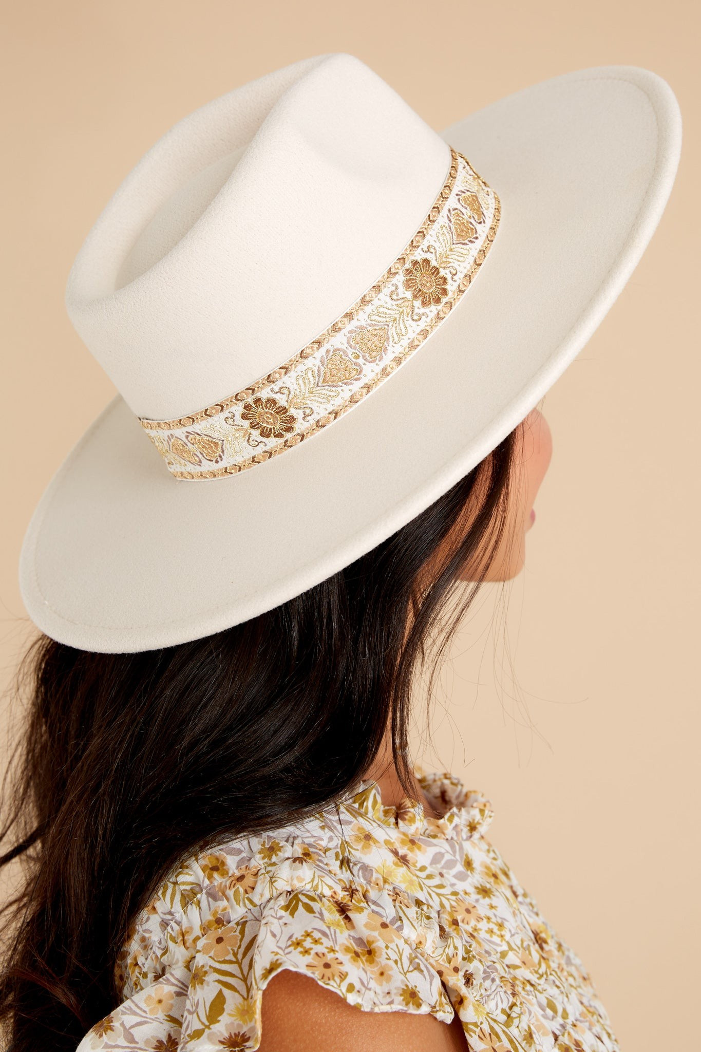 Look Who's Trending Bone Hat | Red Dress 