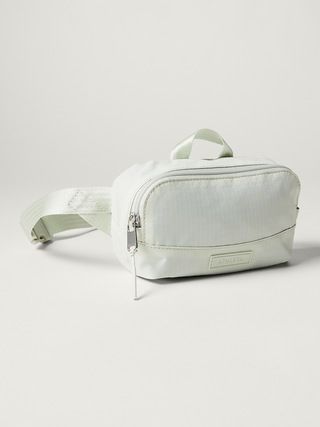 Excursion Mini Belt Bag | Athleta