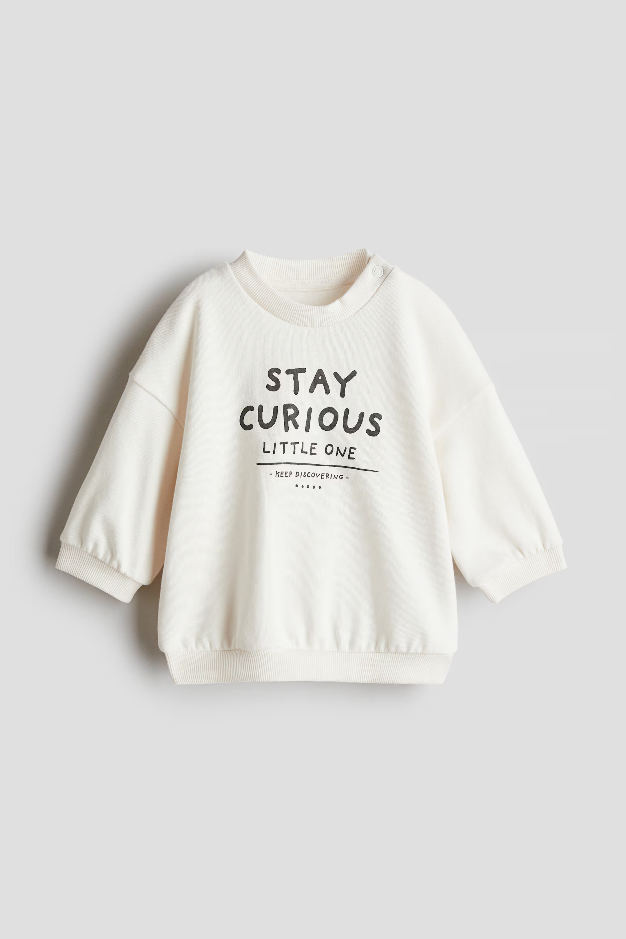 White/Stay Curious | H&M (US + CA)