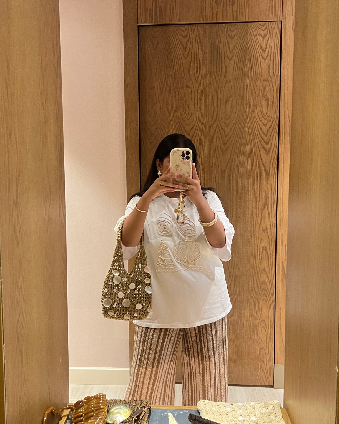 holiday outfit petite trousers shell t shirt 
shell sandals shell bag 
M in trousers petite

#LTKdatenight #LTKpetite #LTKsummer
