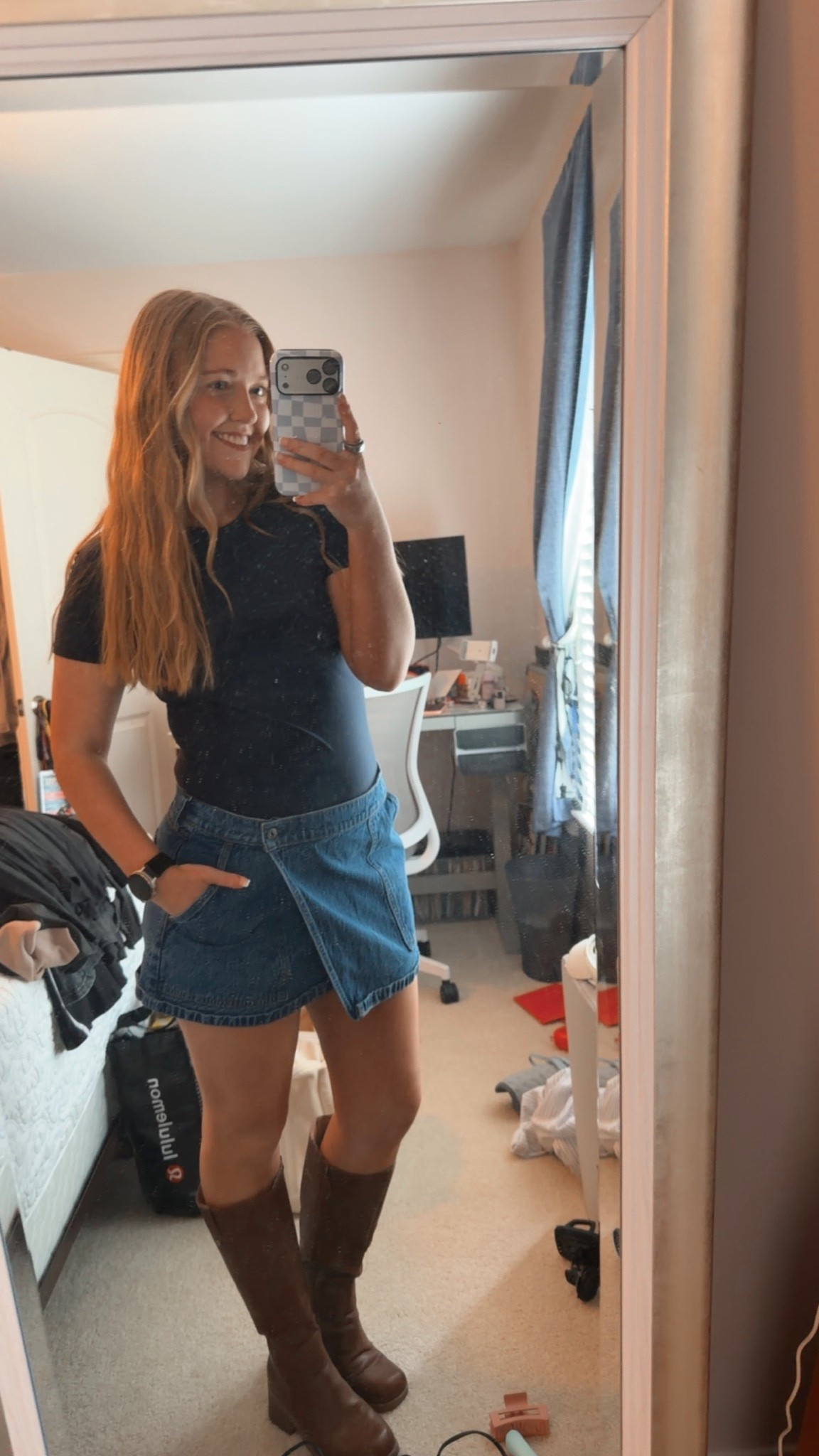 Girls night out with the blue 💙 @abercrombie

#LTKootd #LTKPetite #LTKSeasonal