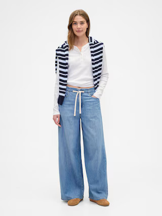 Mid Rise Pull-On SuperLight Baggy Jeans | Gap Factory