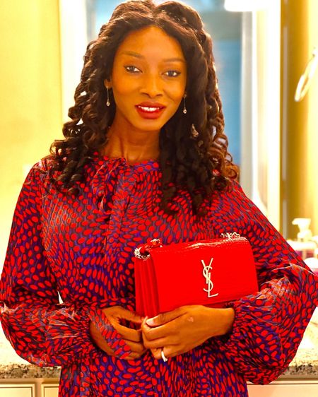 Splurge worthy gifts for her. Designer handbag in red. Shop now 

#LTKitbag #LTKGiftGuide #LTKCyberWeek