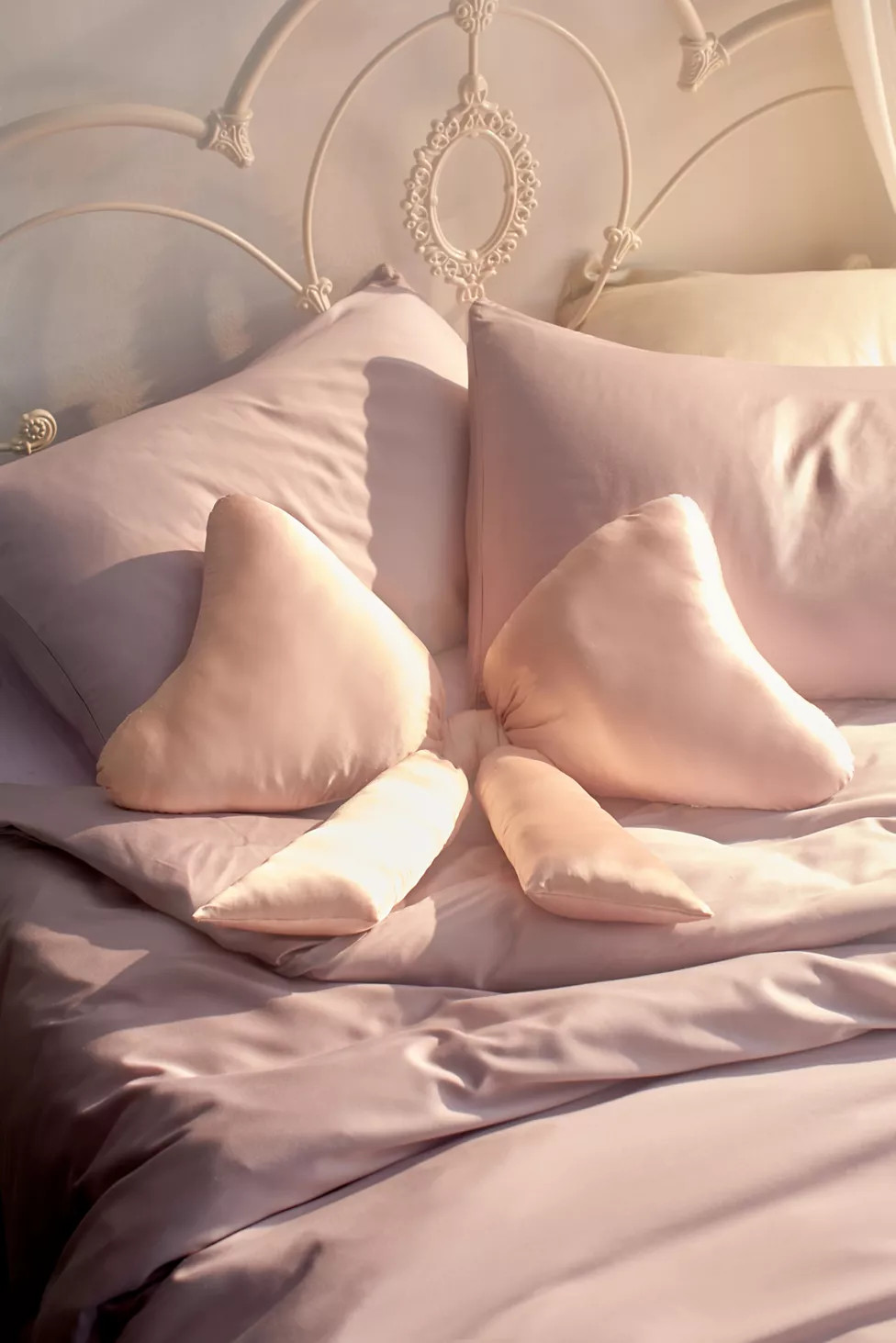 Big Bow Satin Throw Pillow | Urban Outfitters (US and RoW)